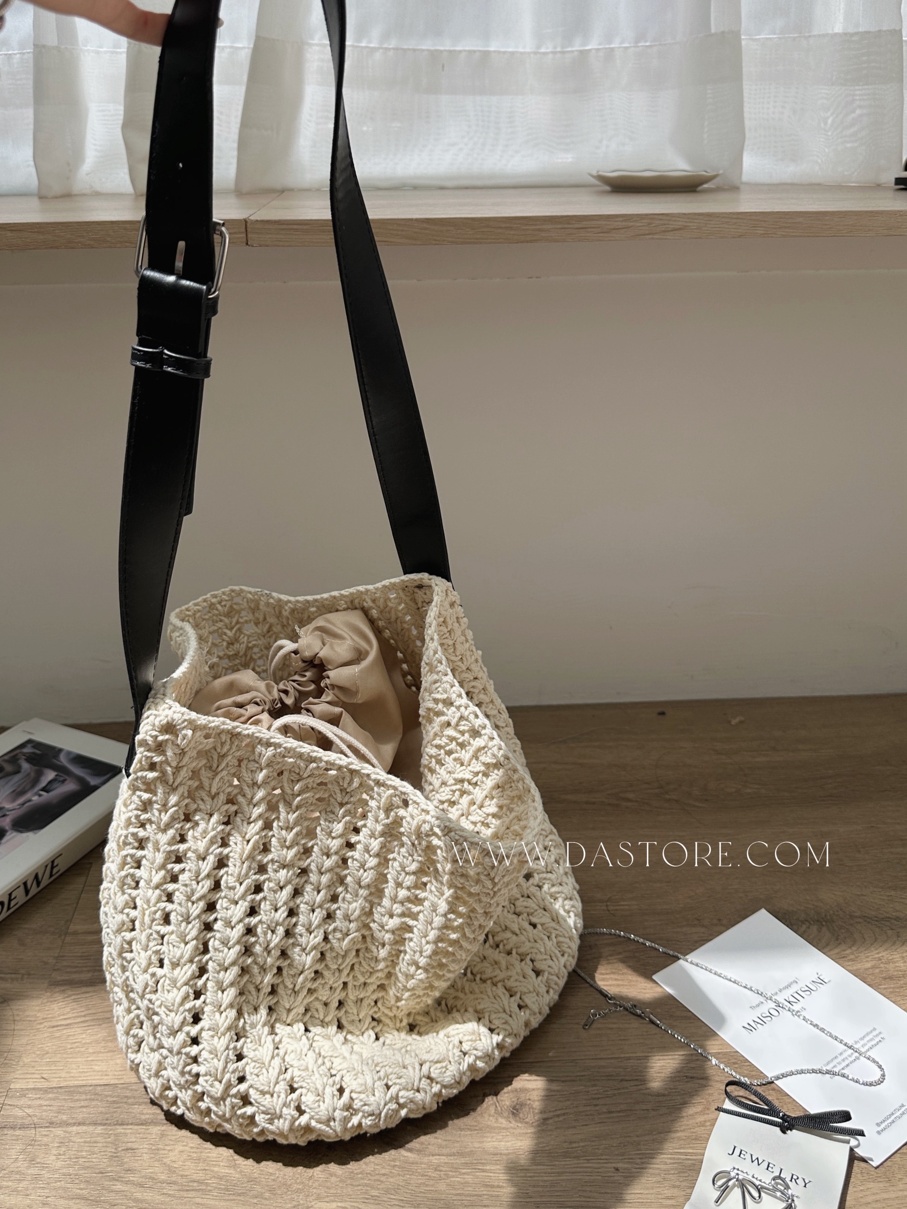 韓國皮帶扣編織水桶包