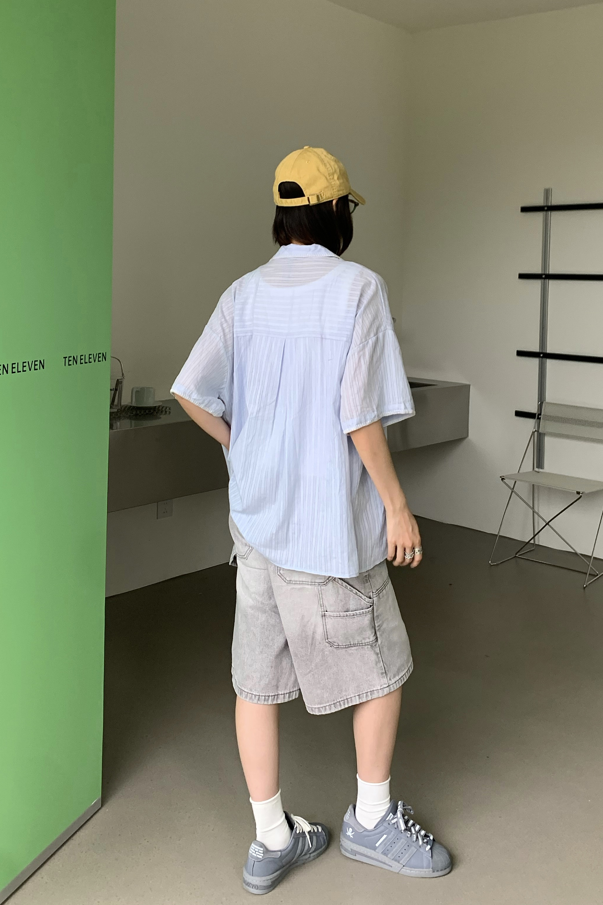 夏日暢飲車線壓紋短襯 2色