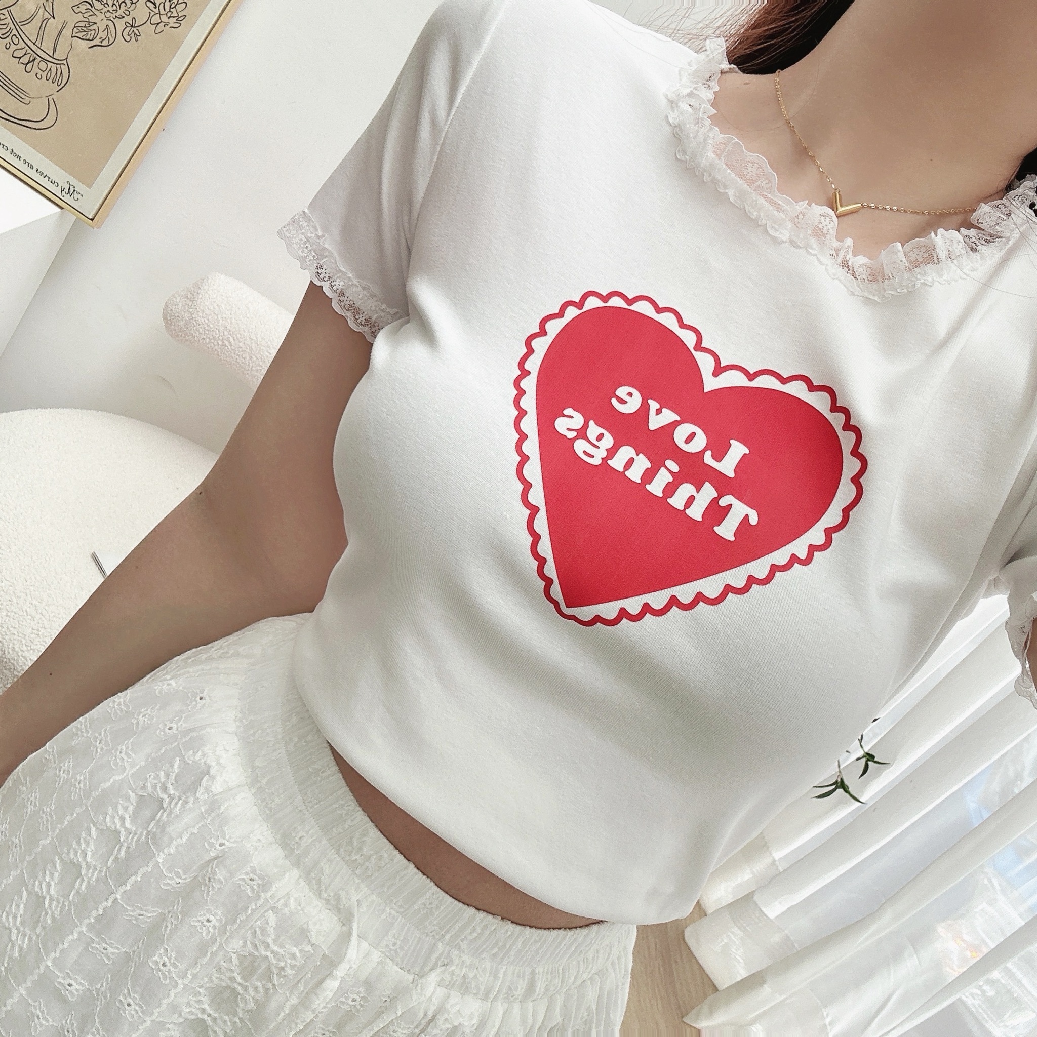 芭蕾風蕾絲愛心短tee/二色