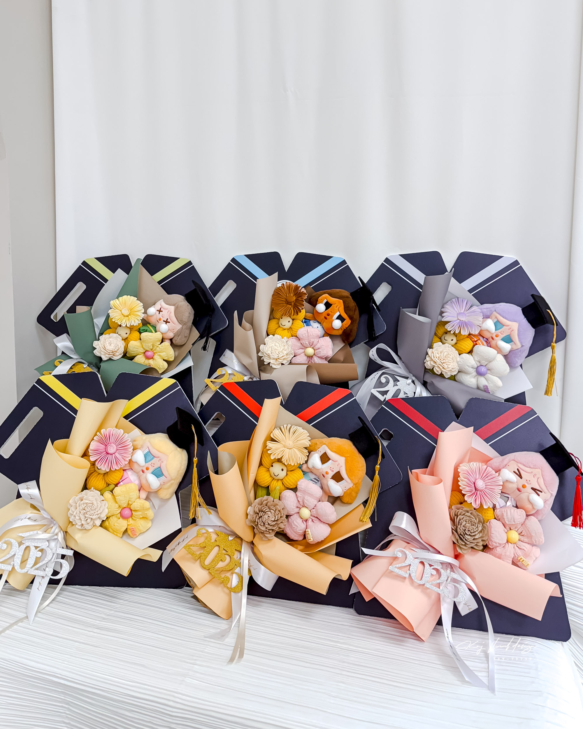 CRYBABY 哭娃系列畢業手提布藝花禮