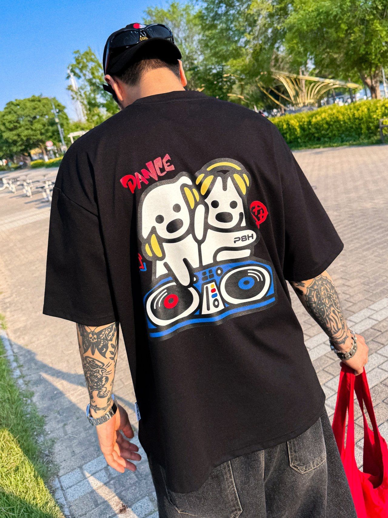 狗仔圖案英文字短袖Tee PLUS82HIYA-146T