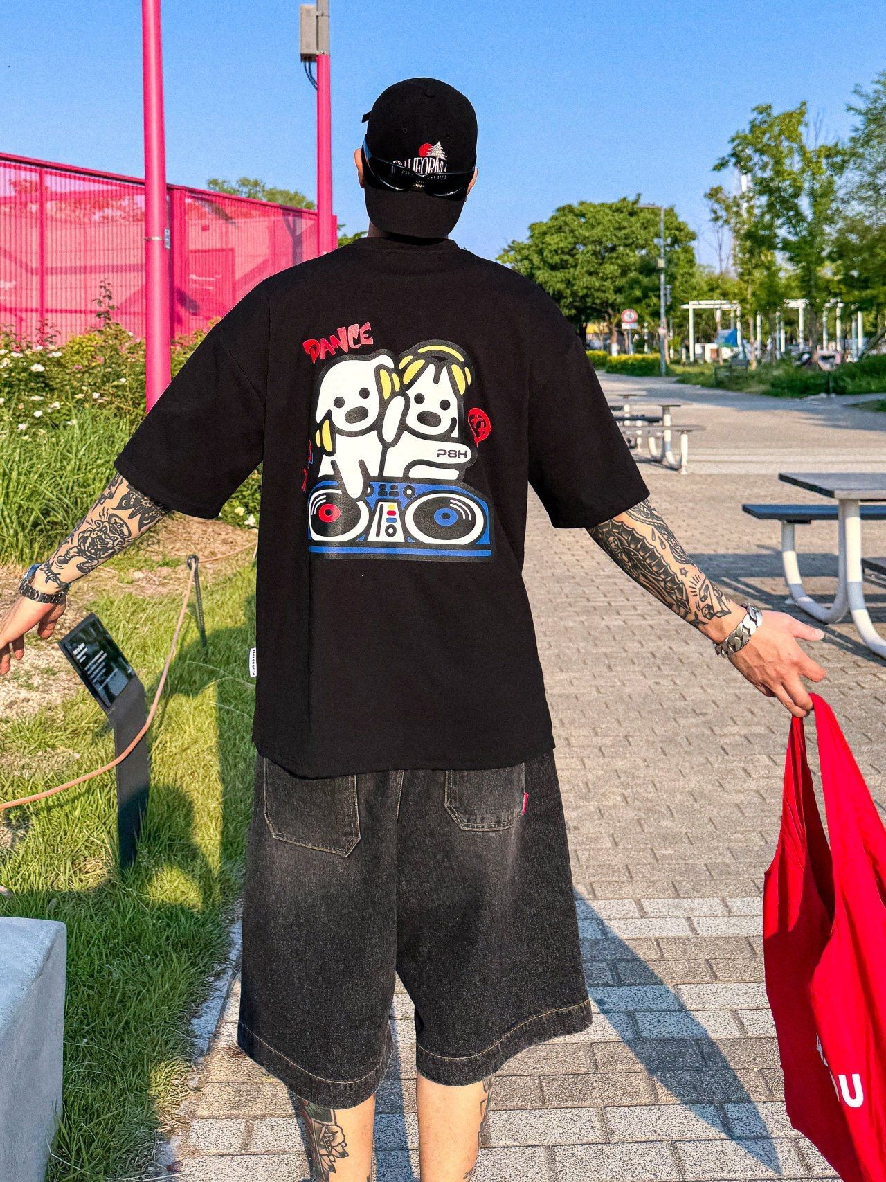 狗仔圖案英文字短袖Tee PLUS82HIYA-146T