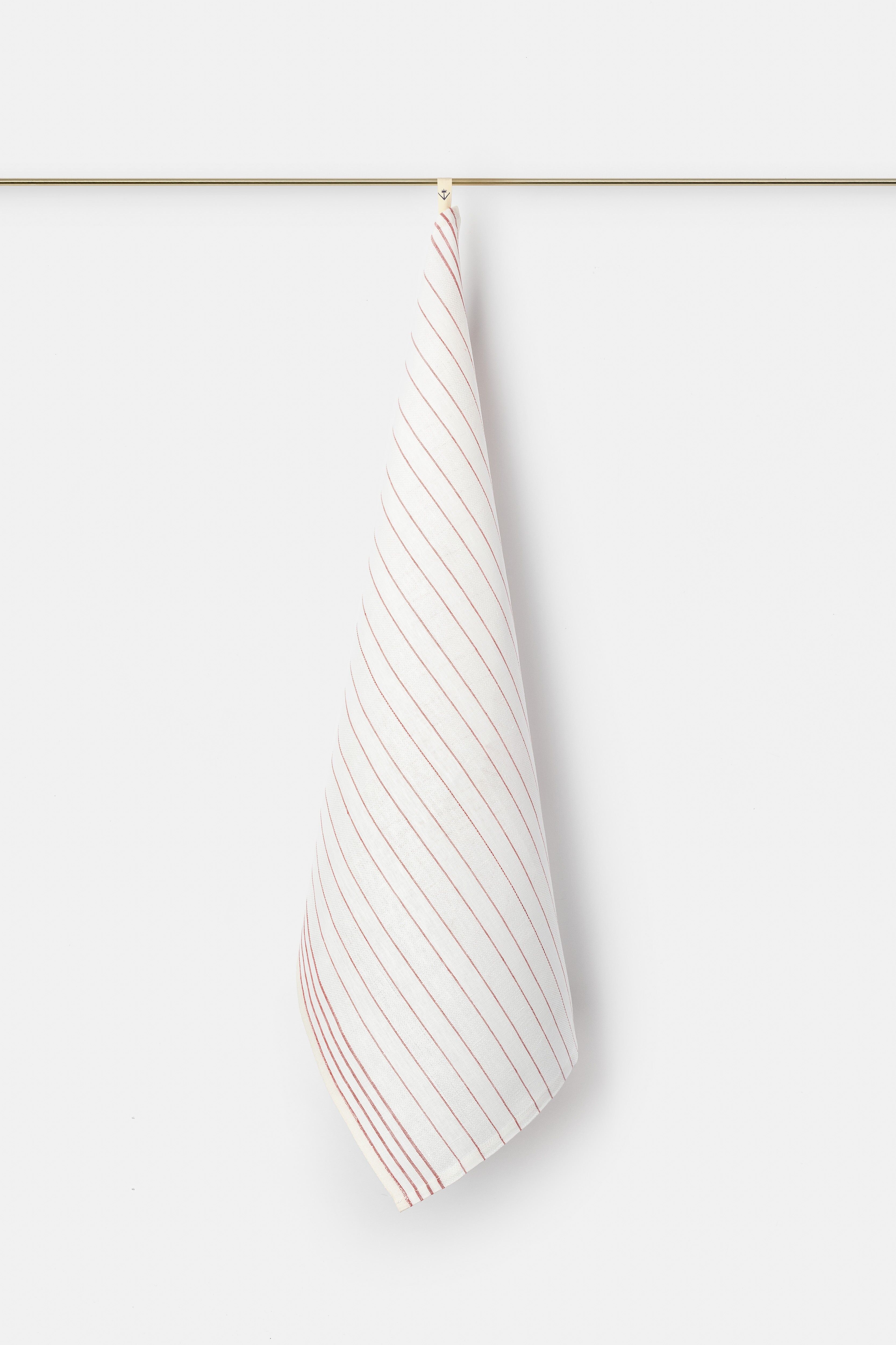 Stilla 茶巾＿白/紅