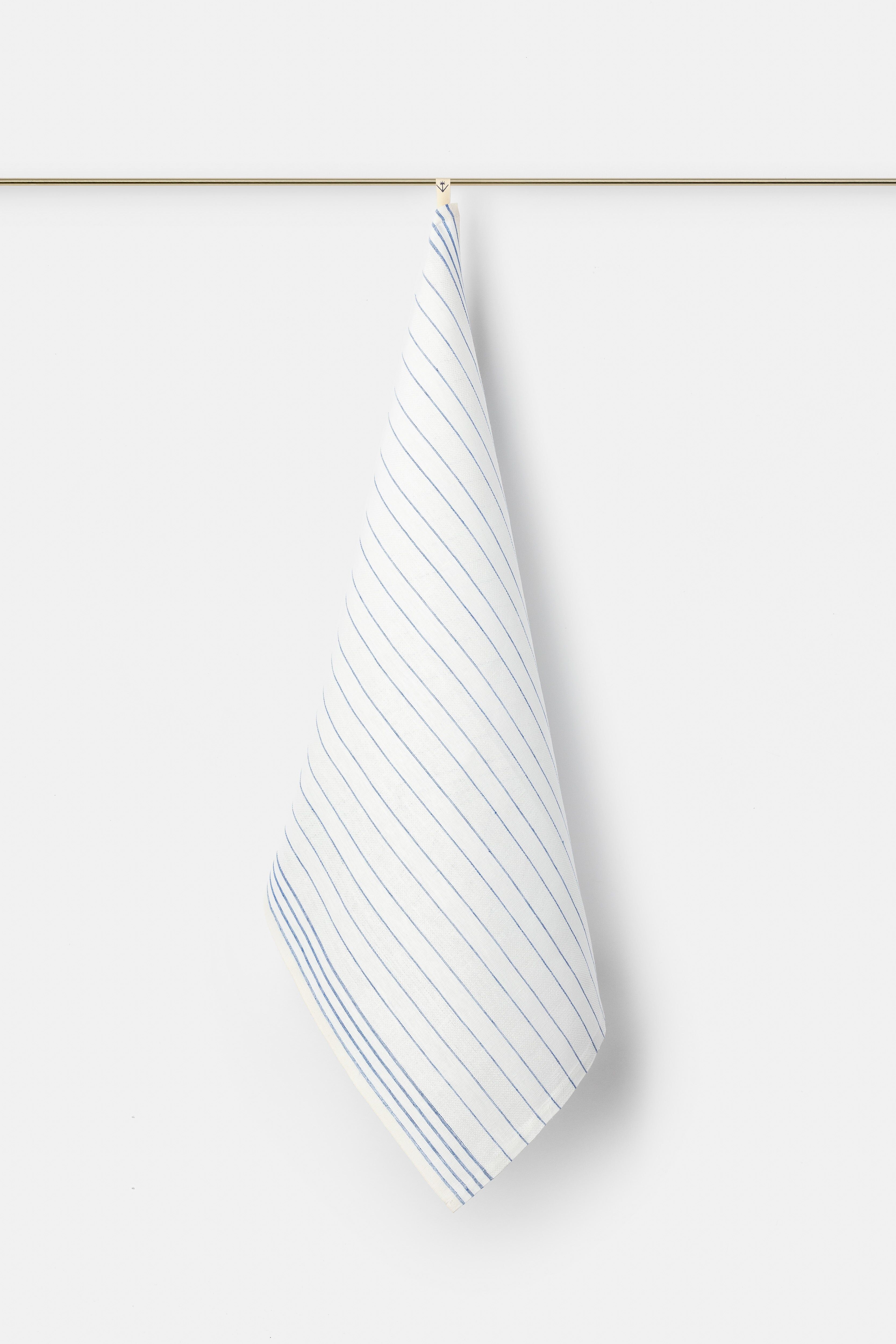 Stilla 茶巾＿白/鈷藍色