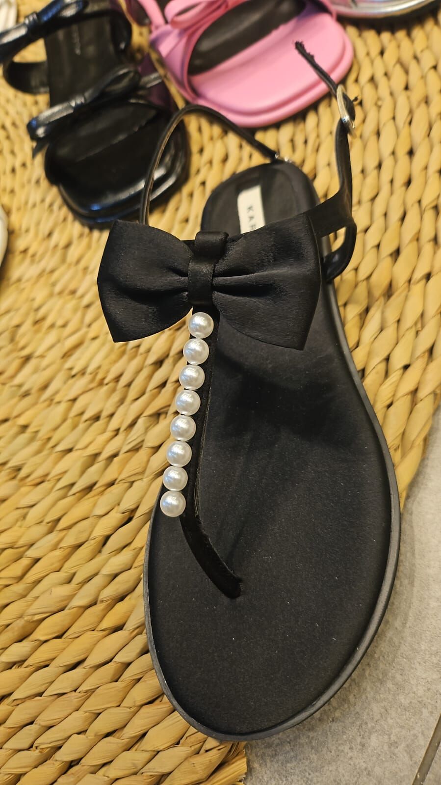 SH4305 珍珠蝴蝶領帶涼鞋 *買大一碼*