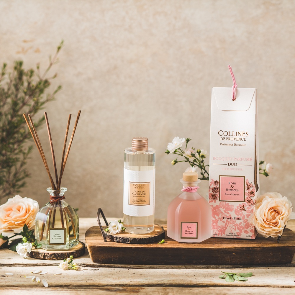 Aromatic Bunch Reed Diffuser Rose & Hibiscus