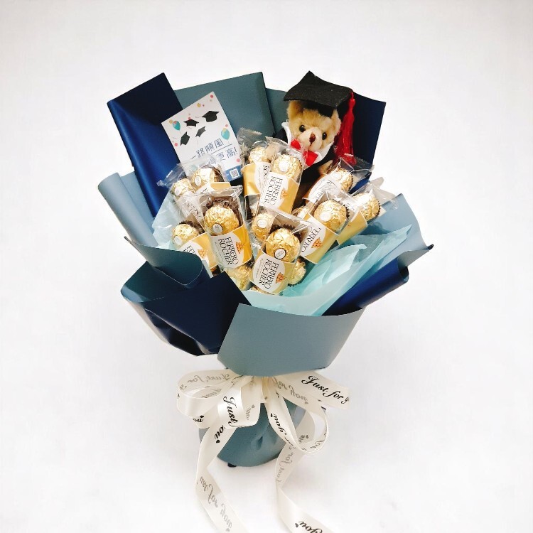畢業熊3入金莎條畢業花束,金莎花束