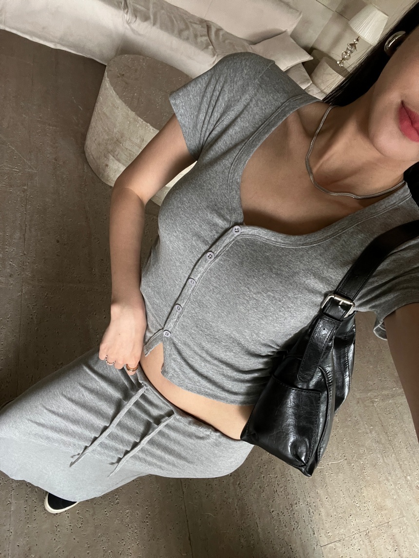 鈕釦收腰短袖上衣(附胸墊)*3色