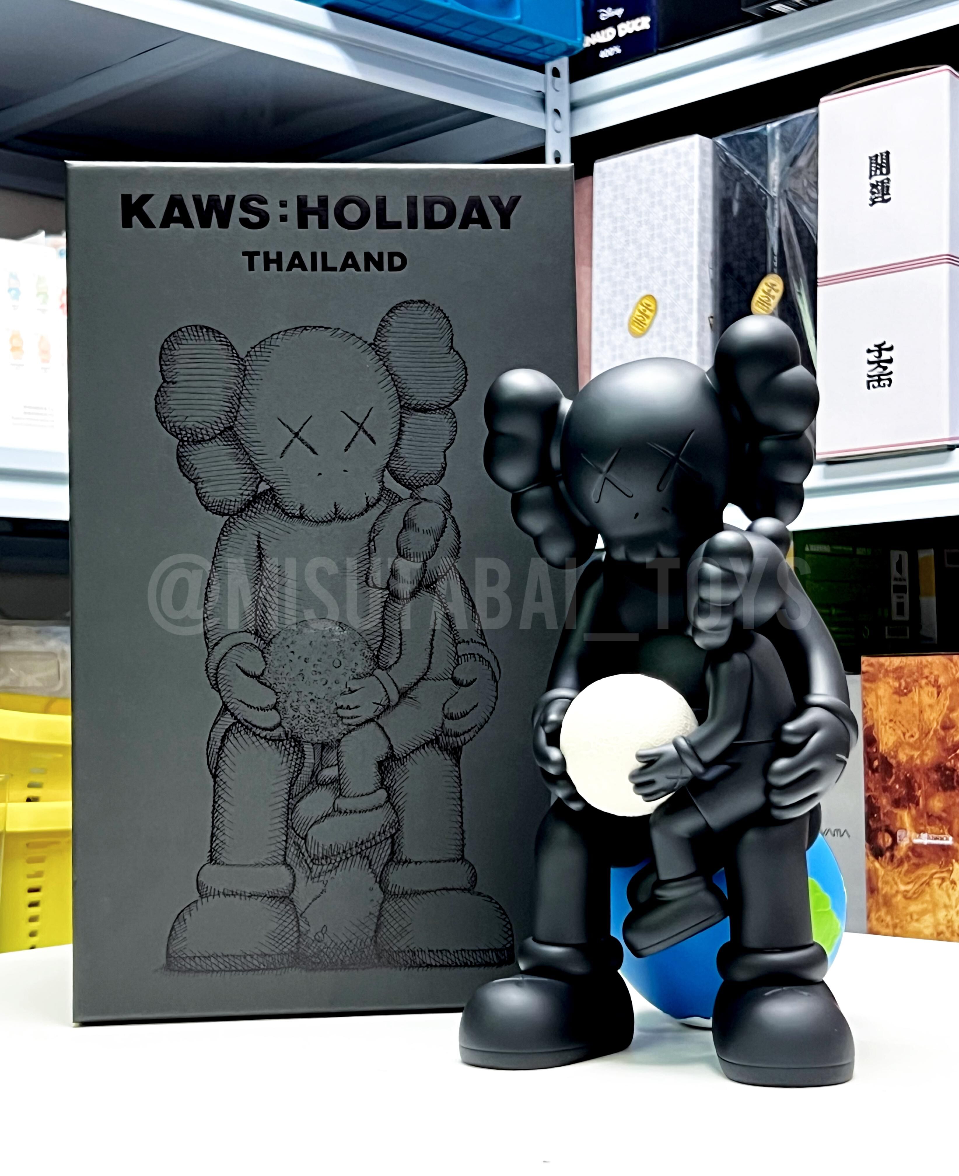 【k.k】KAWS:HOLIDAY THAILAND - BLACK 黒 Kaws Holiday - Thailand - Black - New in Box