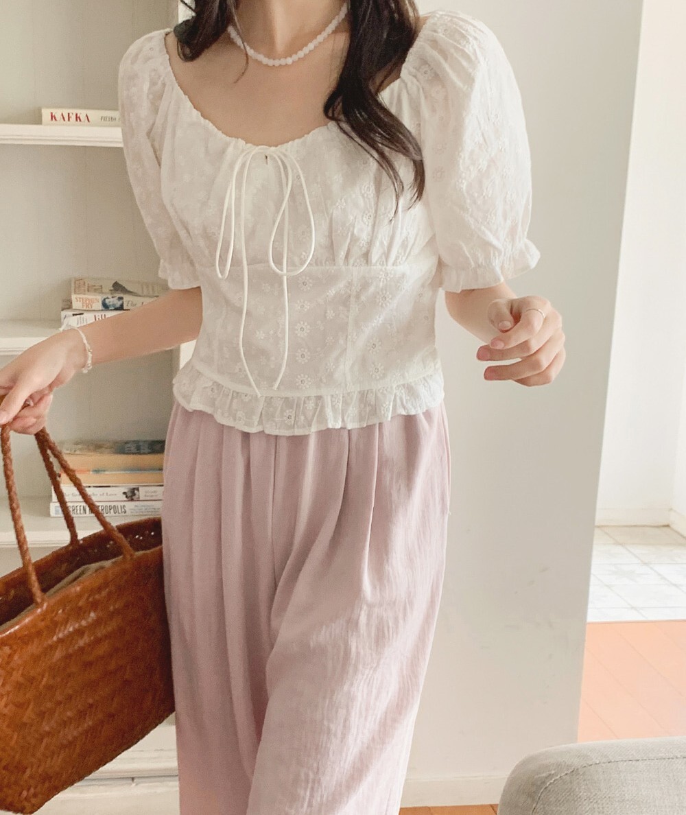 韓國grace muse授權 晨曦向陽雕花公主澎袖短版上衣