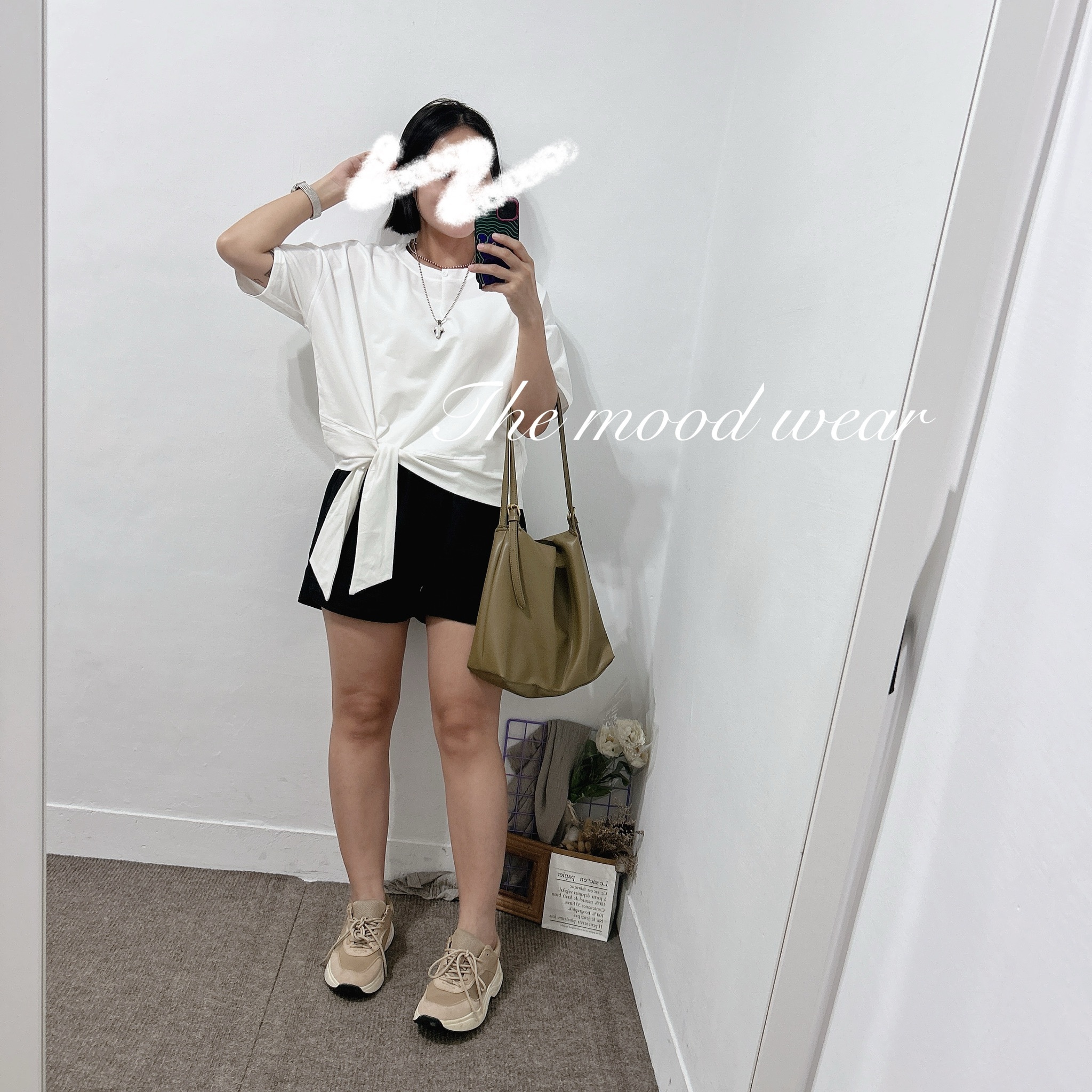 自帶腰身綁結造型上衣 短T恤 (黑色/白色/綠色)