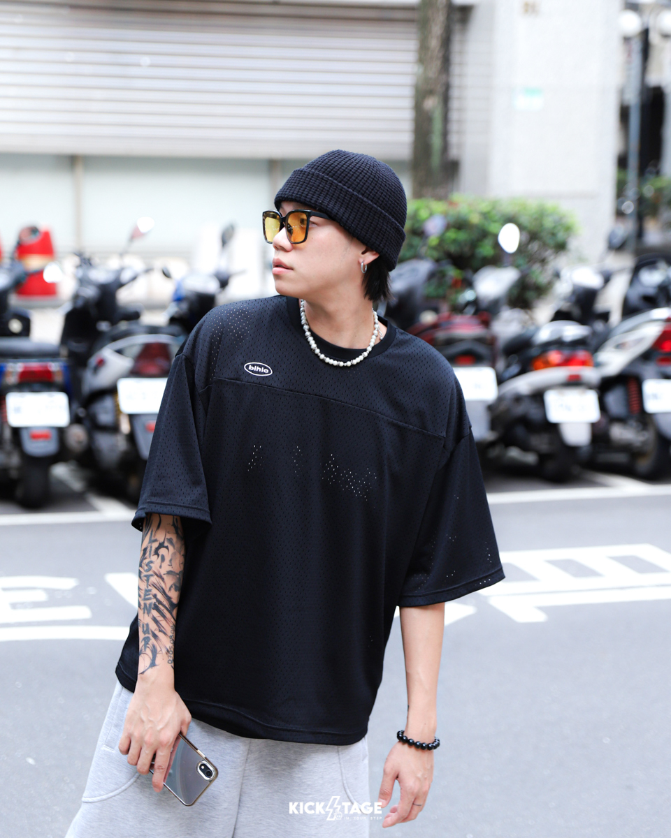 男款 BALLAHOLIC 日本街頭籃球品牌 米白 黑 網眼 透氣 運動 休閒 球衣【BLHL-008/BLHL-006】