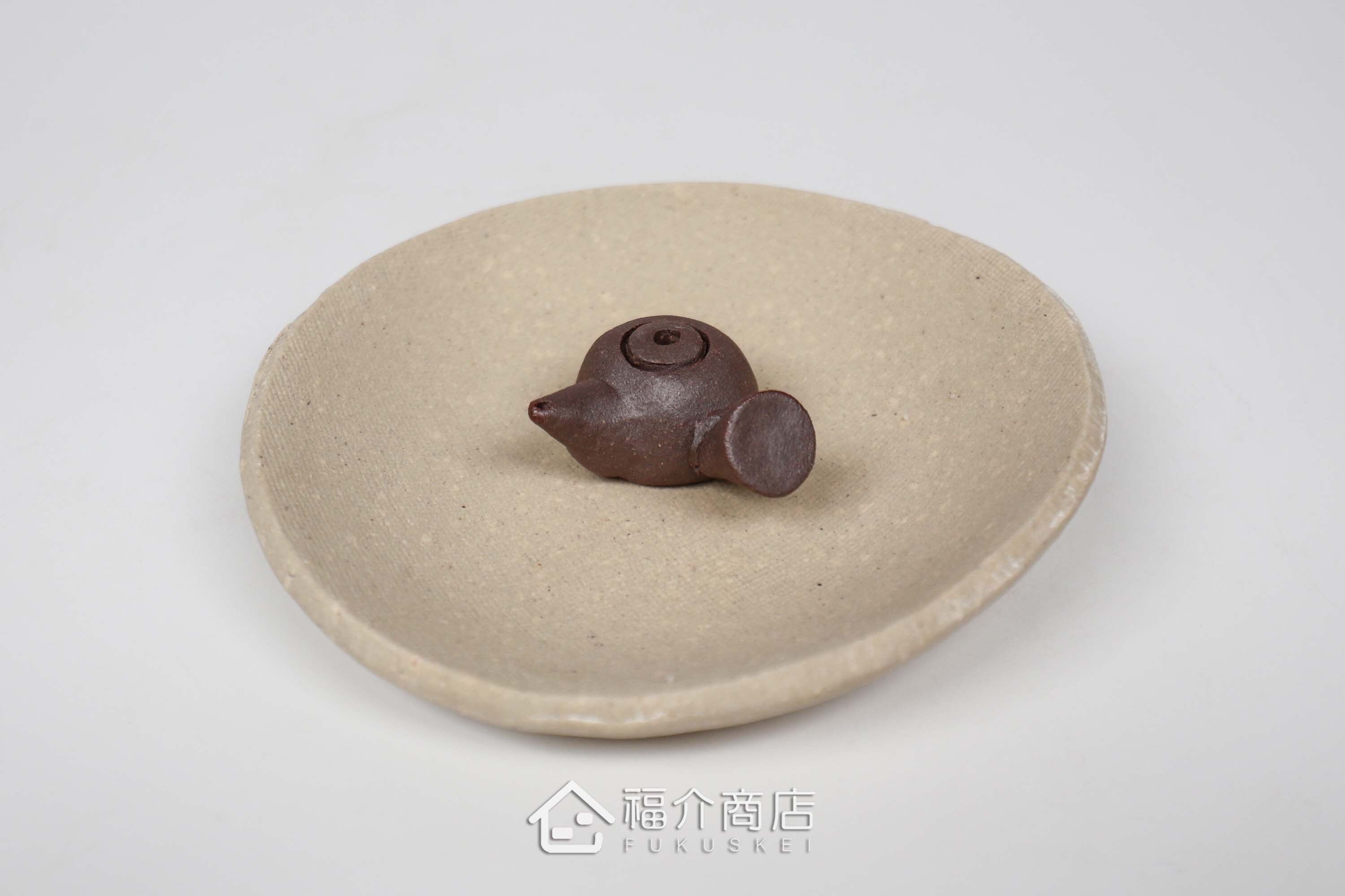 茶壺造型燃燒香料的容器