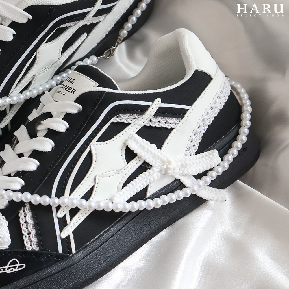 品牌代理授權 買鞋送禮物 張員瑛同款 Killwinner 珍珠蕾絲緞帶 德訓鞋 芭蕾舞鞋 蝴蝶結 黑白 KWDX240802