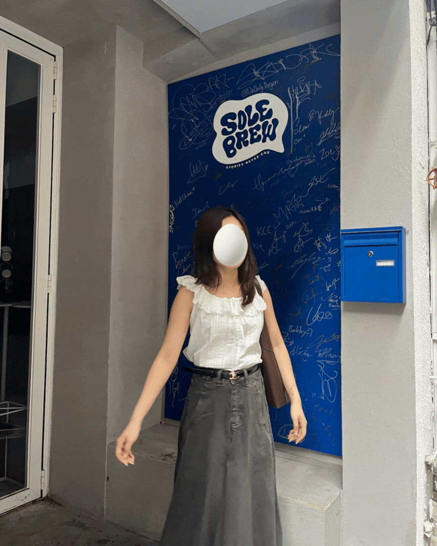 《KR》蕾絲領微修腰綁帶背心