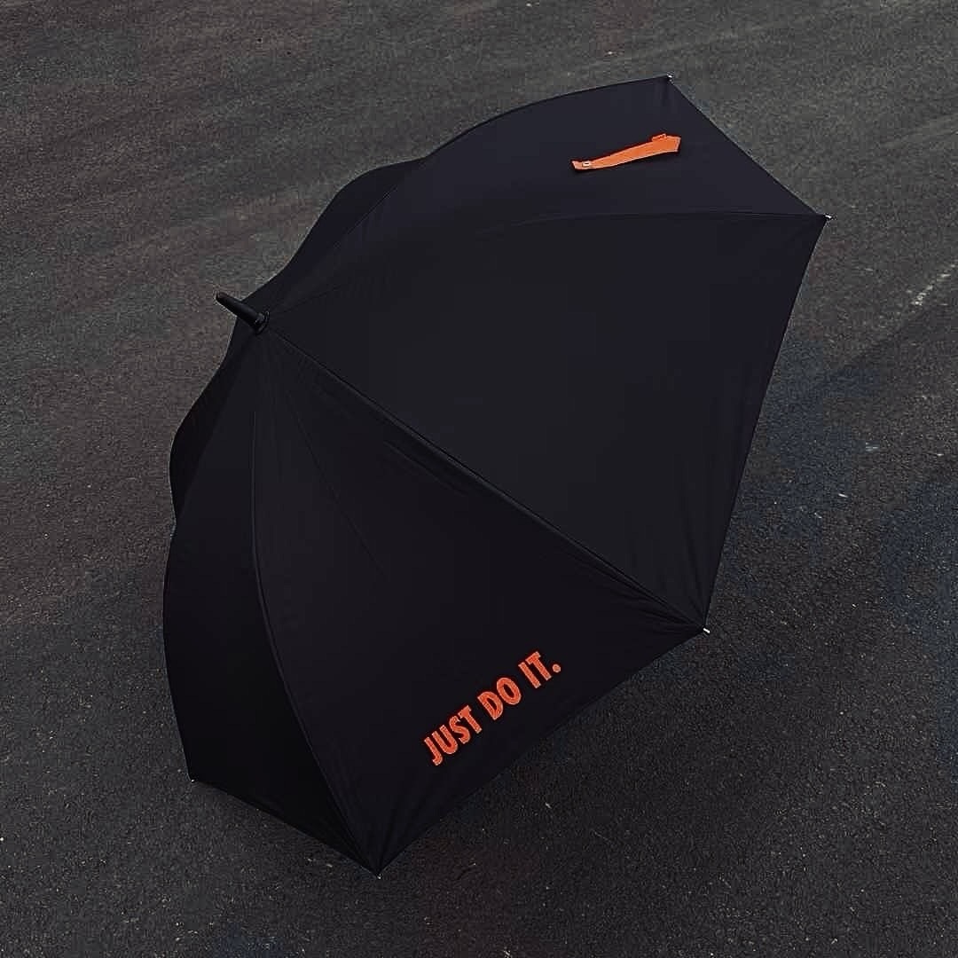 <國外限定>會員專屬 NIKE Just Do It 長柄雨傘 自動傘 黑色