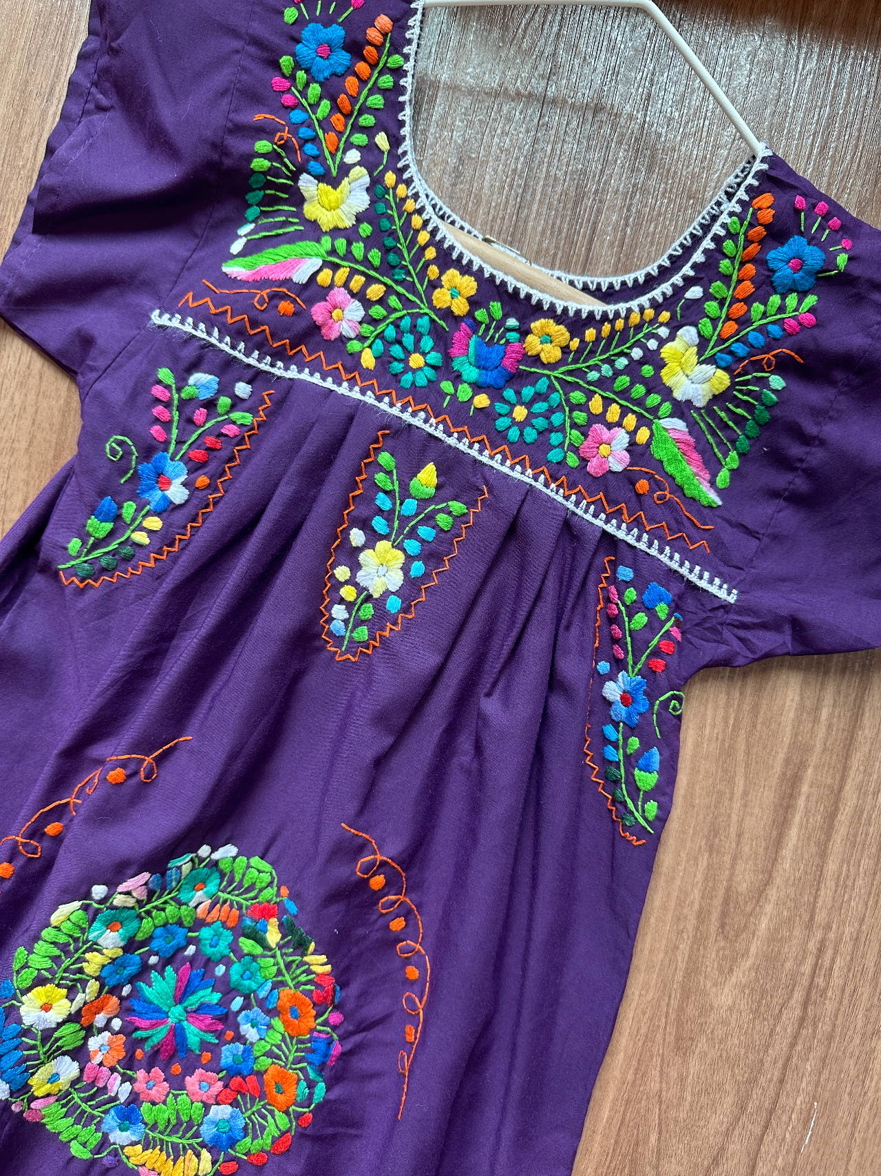 紫色墨西哥刺繡連身裙