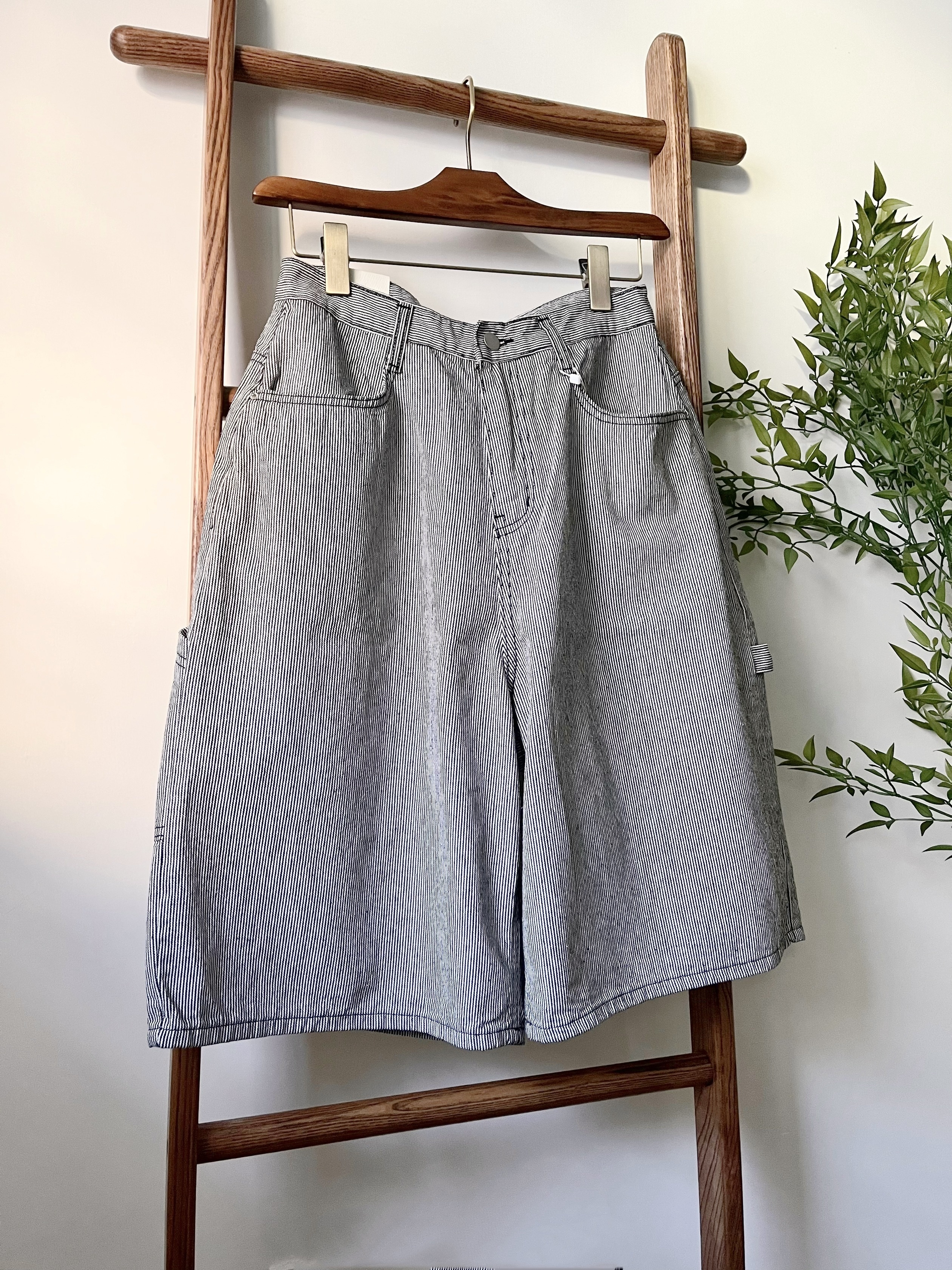 🌿幼條子工業風 短褲