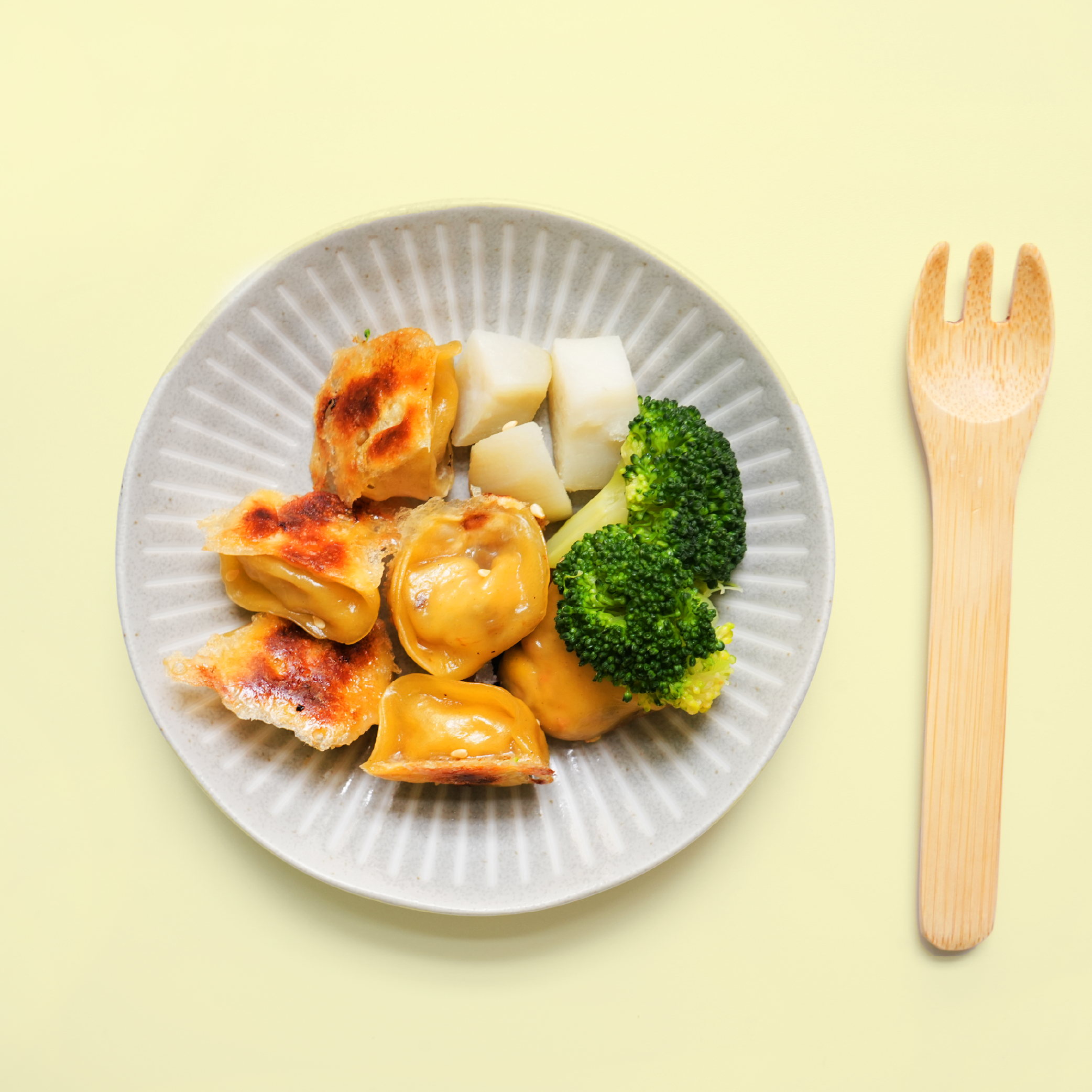 寶寶水餃｜玉米雞肉｜適合1歲以上｜單盒入(220g)｜冷凍