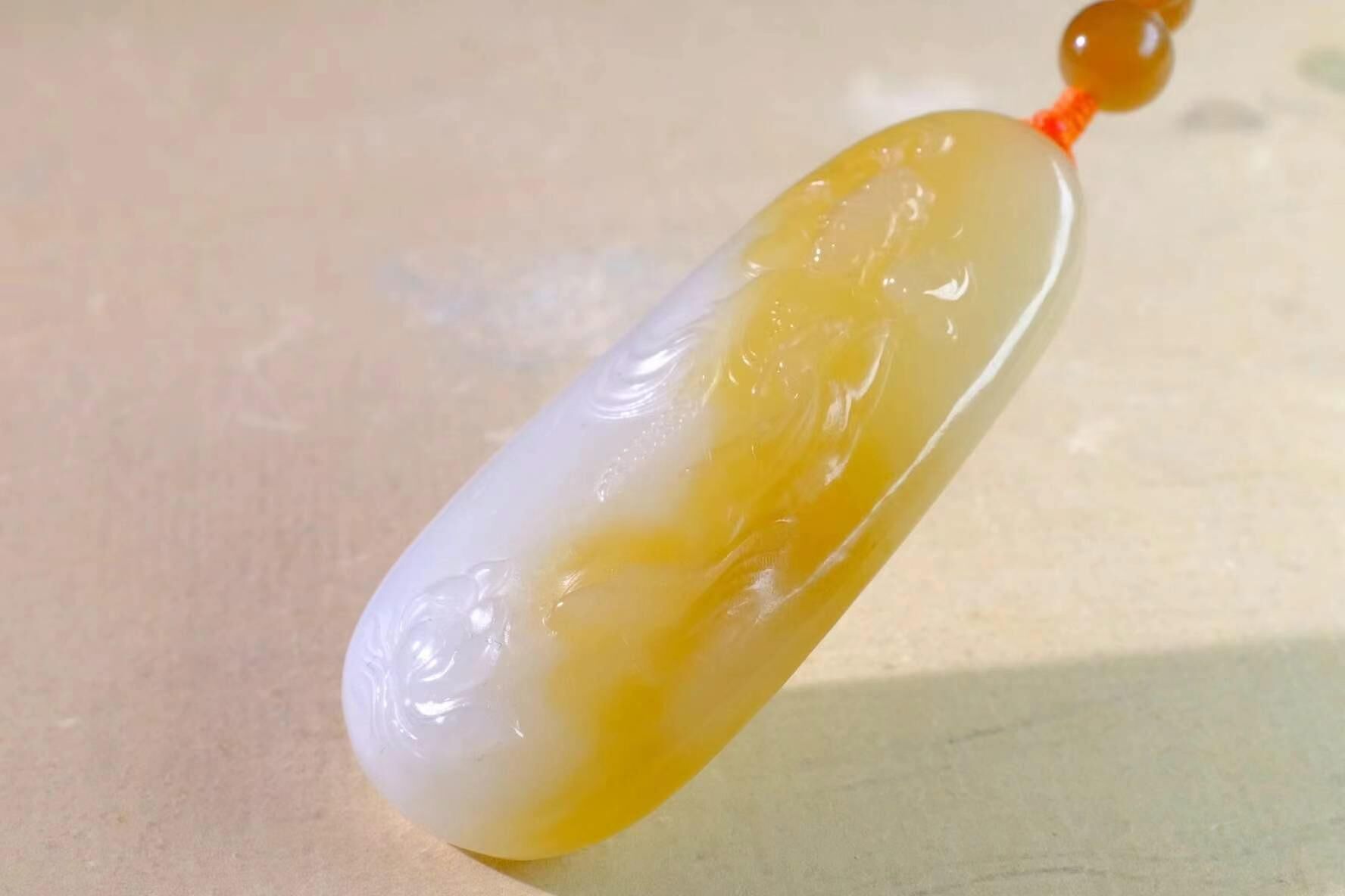 59714 和田玉巴沙糖白細料蓮花觀音