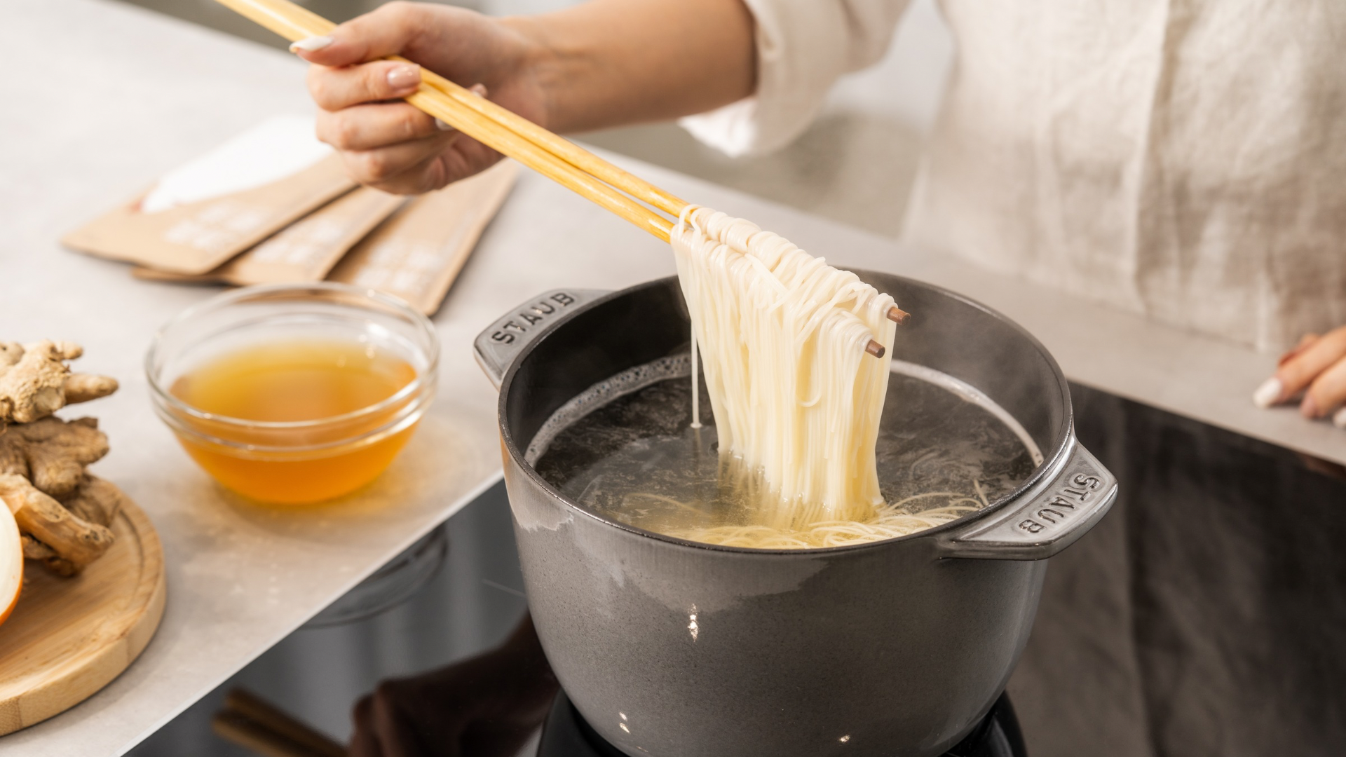 中藥雞湯,養生飲食,二十四節氣,雞湯料理,
