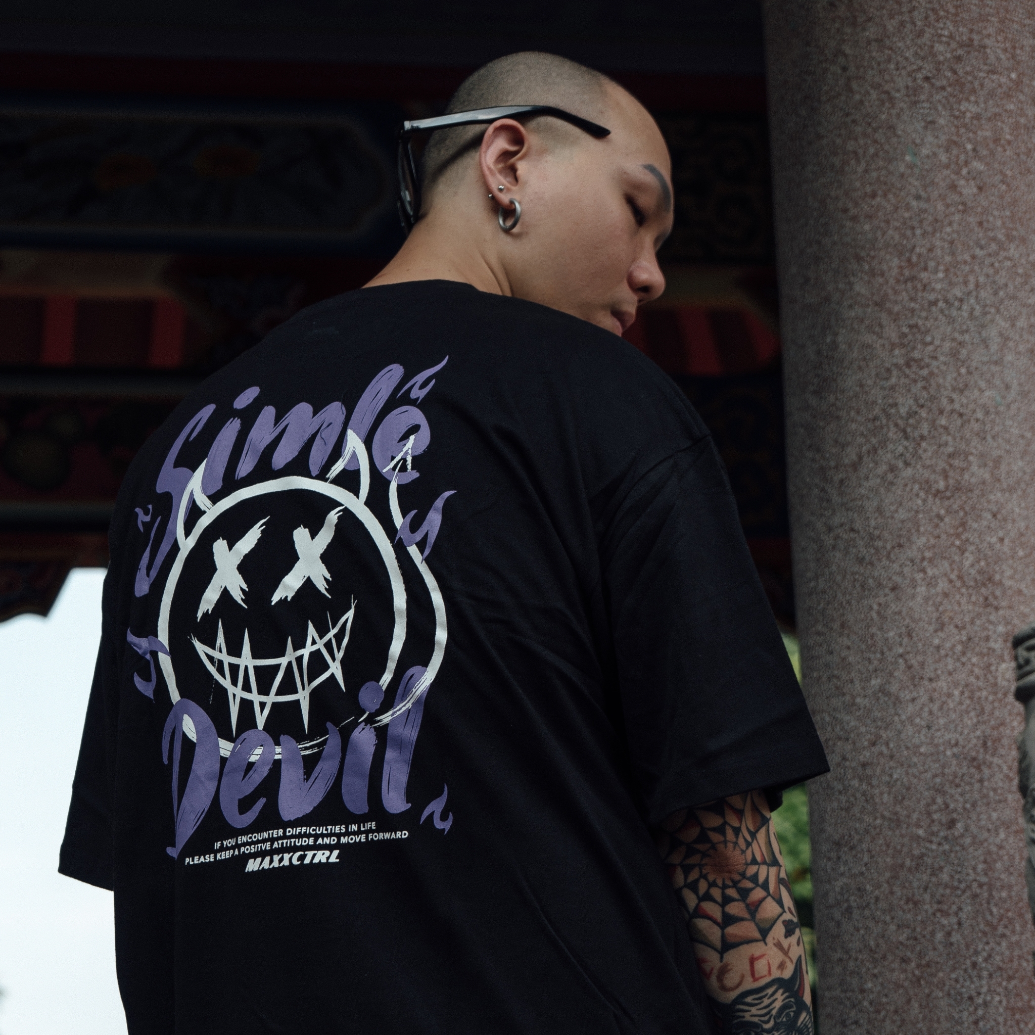 MAXXC 微笑惡魔短T-黑