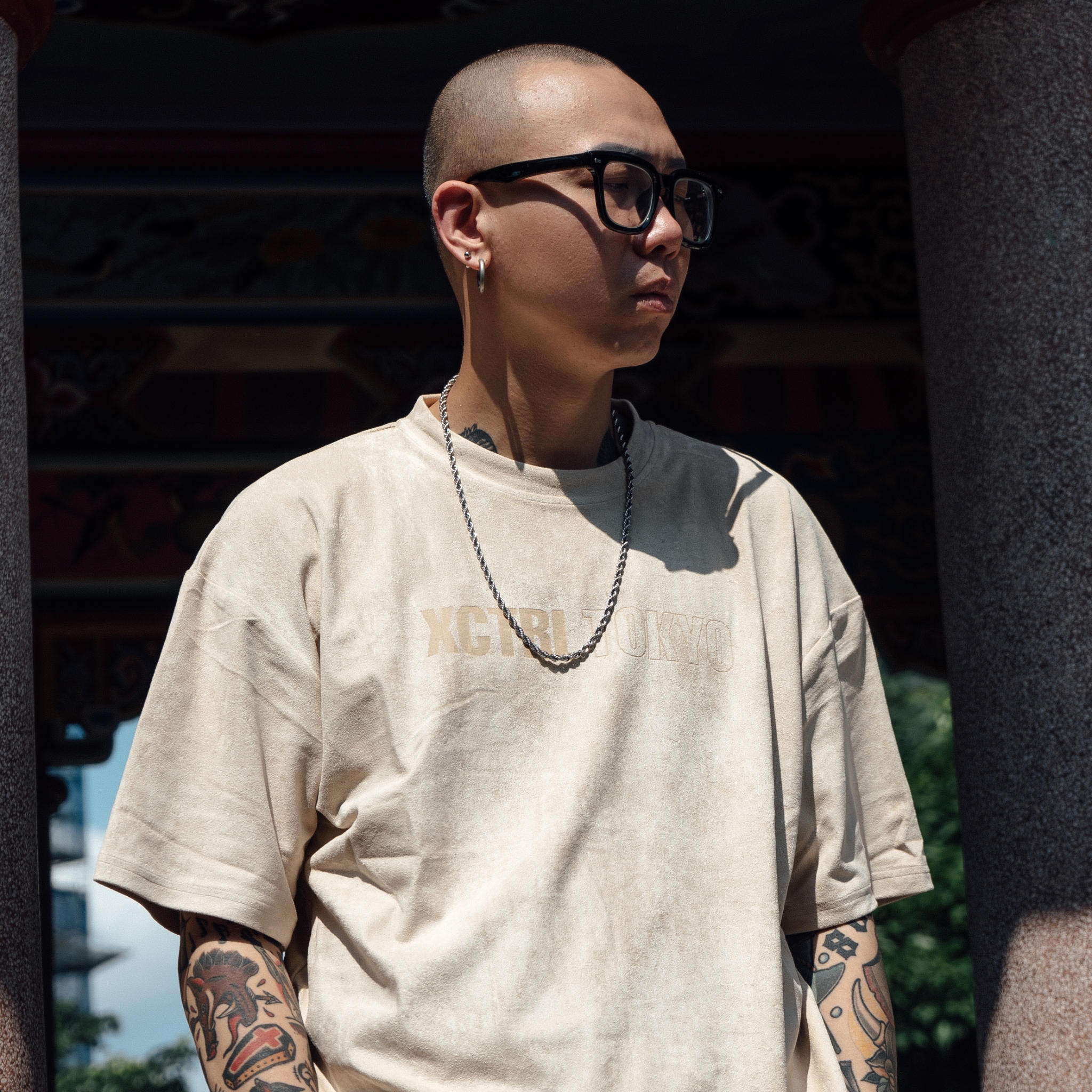 XCTRL 暴走東京皮絨寬版短T-裸色