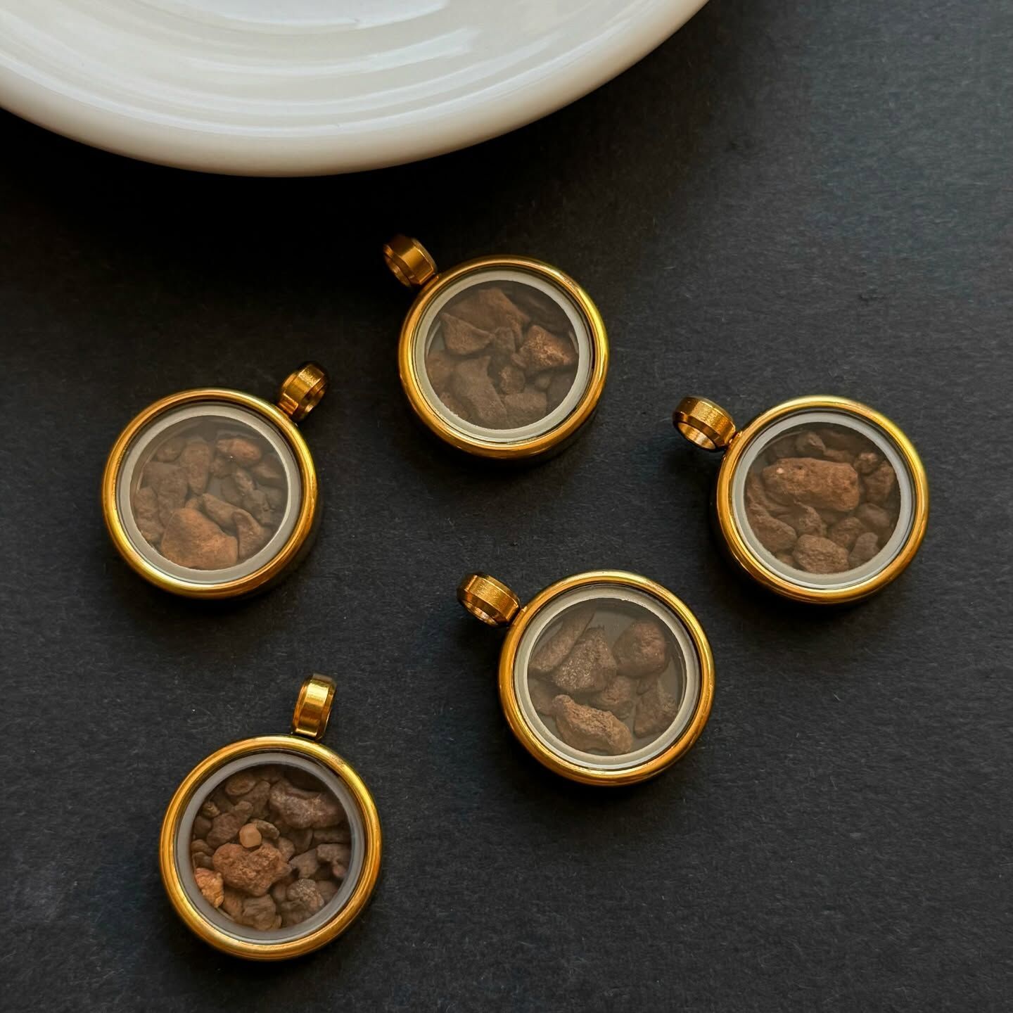 [原石] 埃及卡米爾鎳鐵隕石 項鍊吊墜