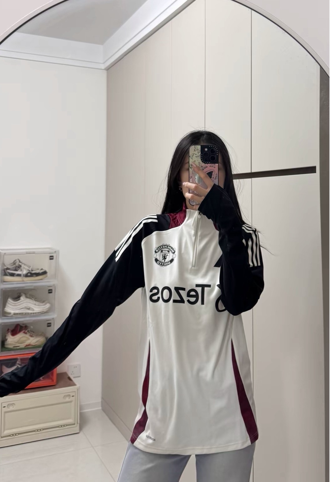 adidas 曼聯復古足球訓練衣 米白色男款