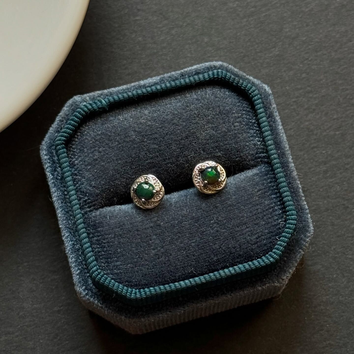 [原石] 衣索比亞黑蛋白石 925銀耳環