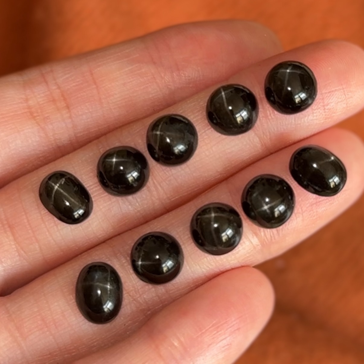 [原石] 印度透輝石 / 十字星石 水晶蛋面