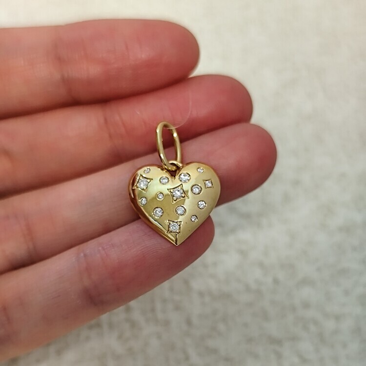 STELLAR | Diamond Heart Shape Pendant