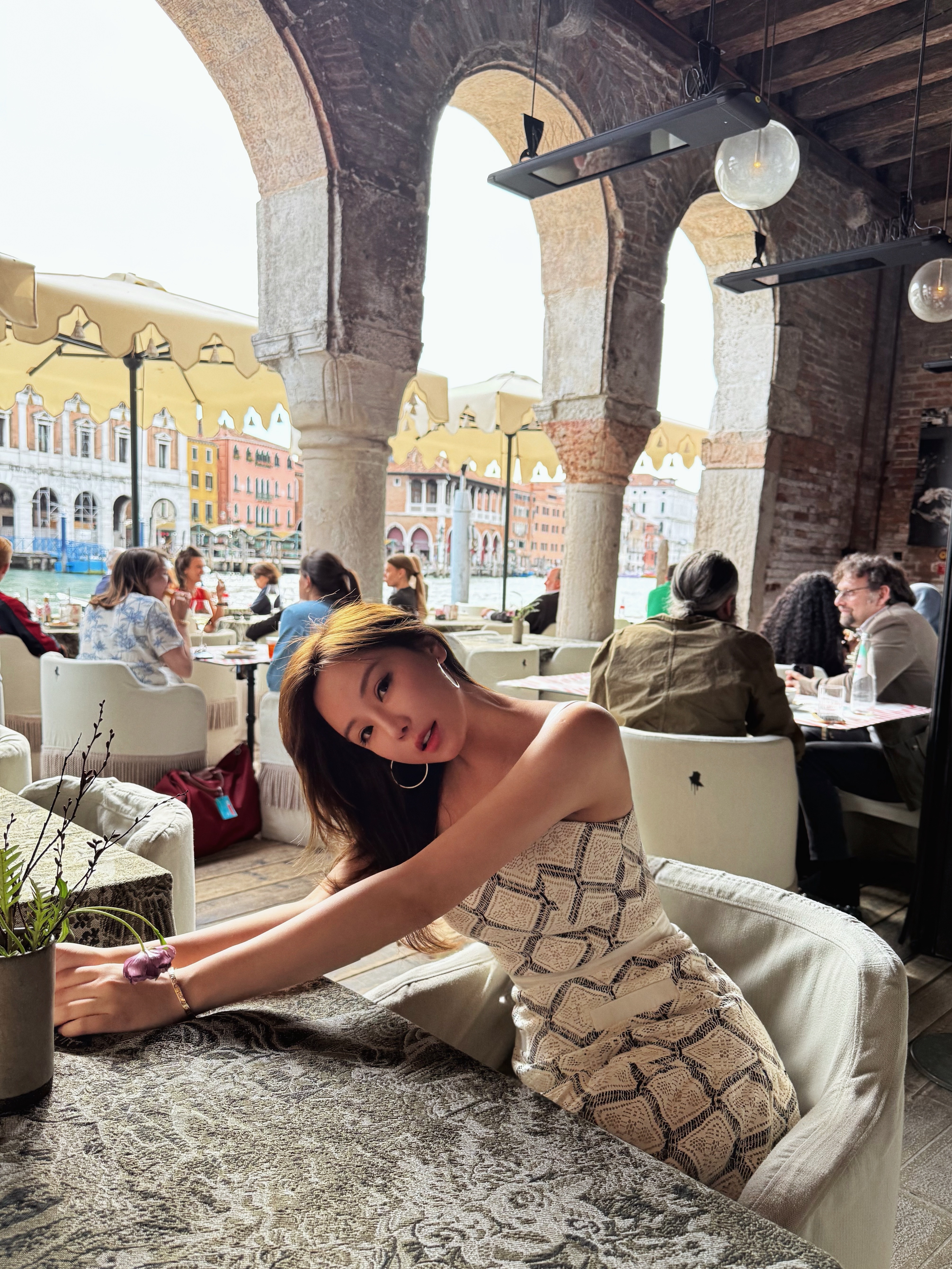 Felicity 小時光 圖騰修身棉麻洋裝