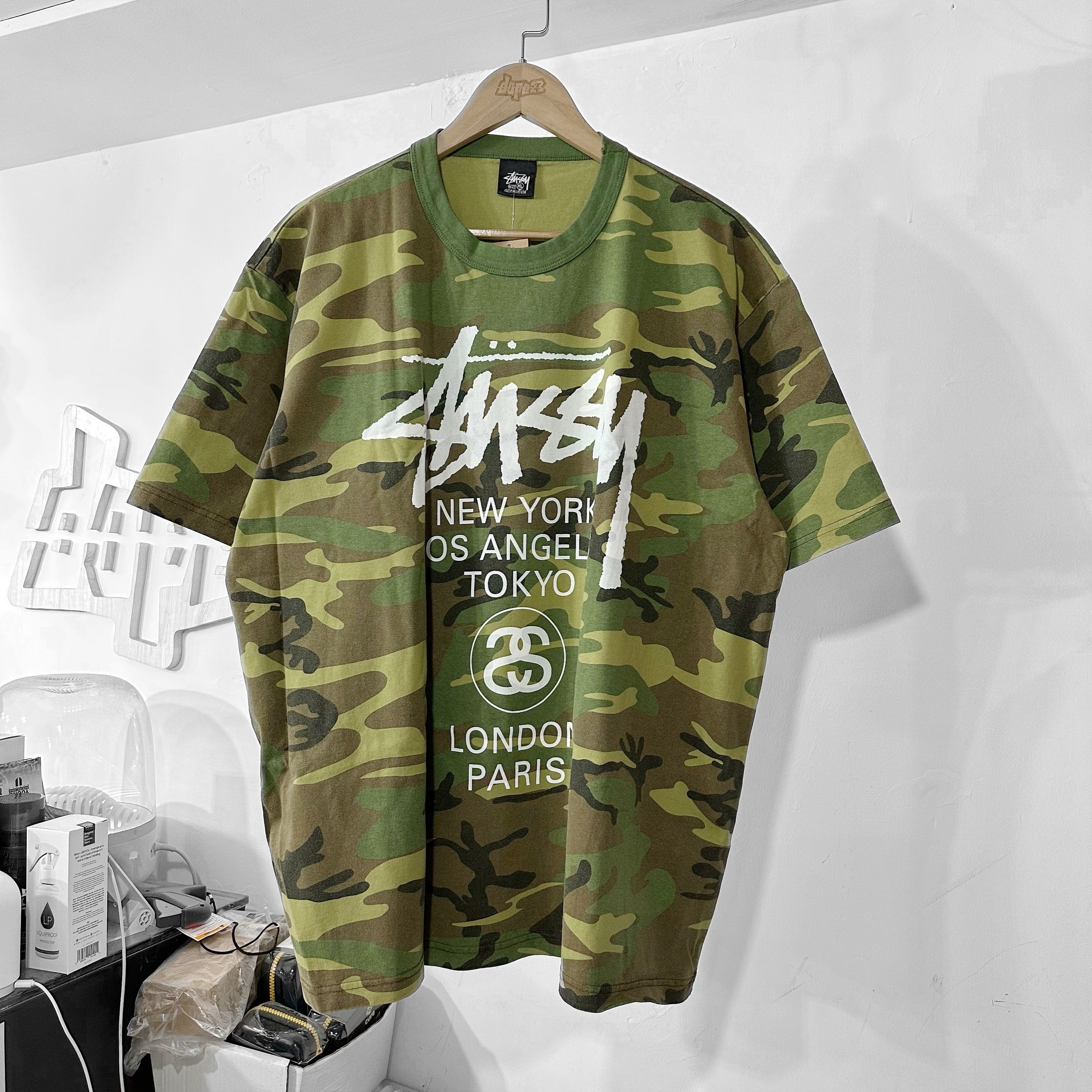 STUSSY SS25 WORLD TOUR TEE CAMO