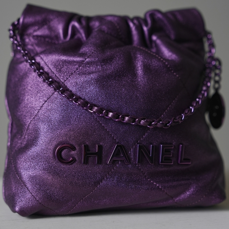 Chanel Mini 22 金屬紫色