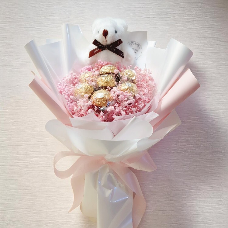 白色熊六朵金莎滿天星永生花花束包裝