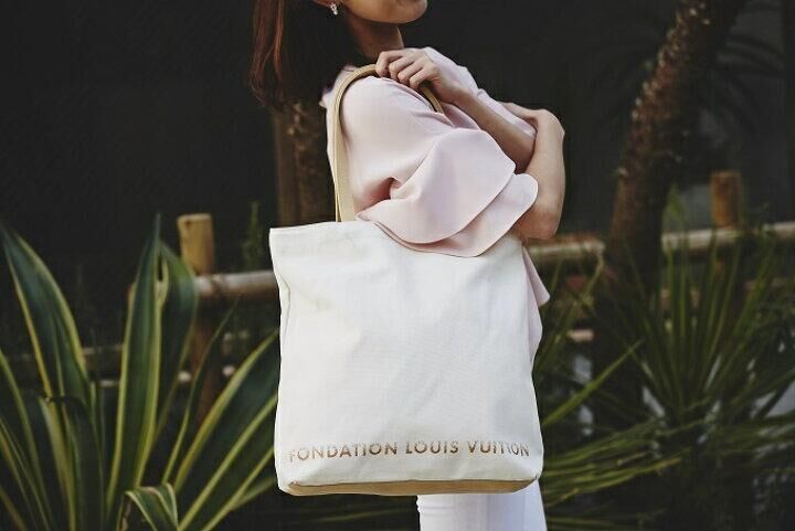 Fondation Louis Vuitton Canvas Tote Bag