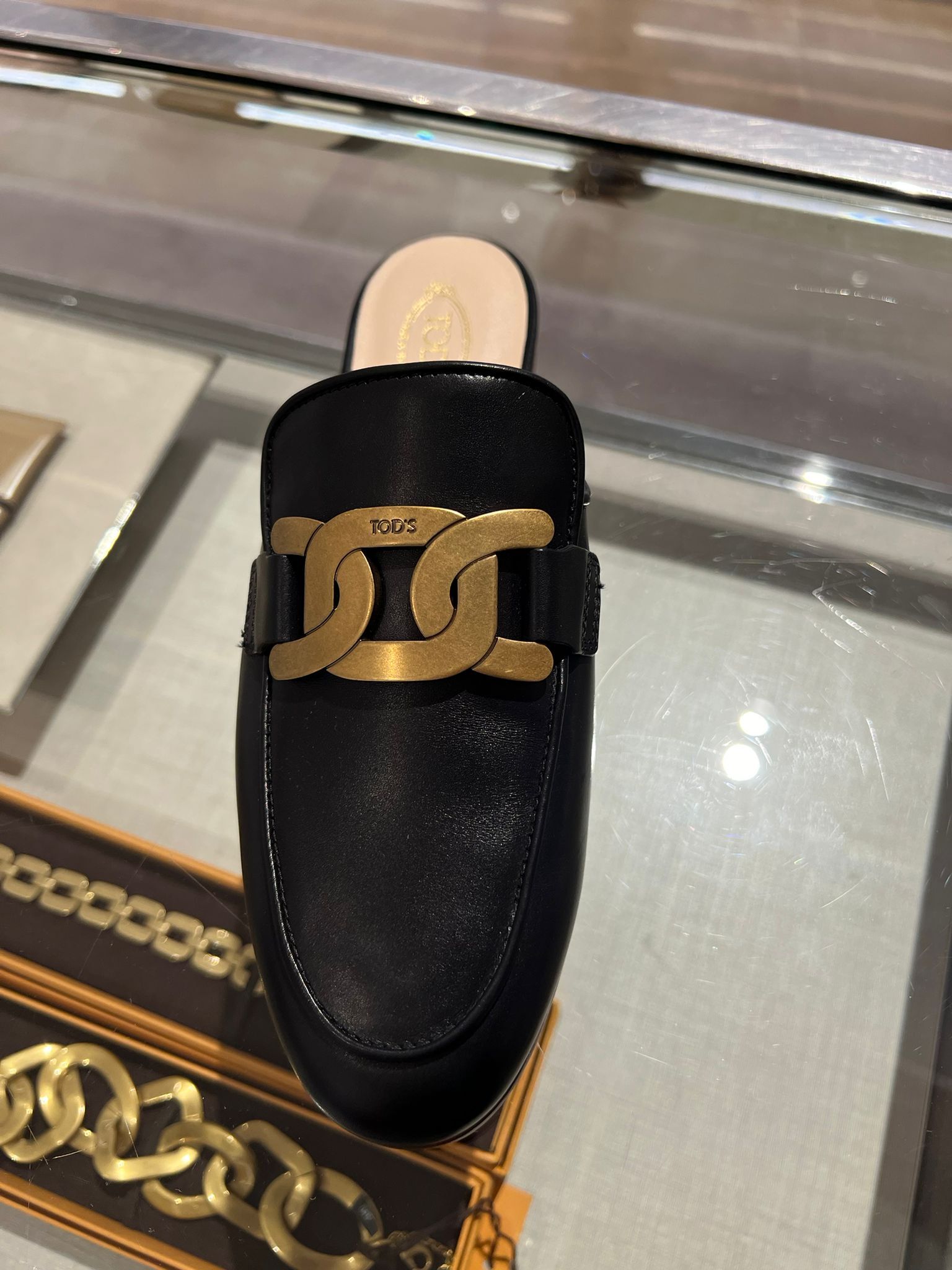 【直播】TODS LL0528583 皮革裸跟鞋 (黑色)