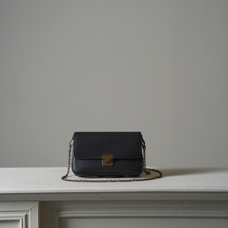 BV 編織鏈條小包