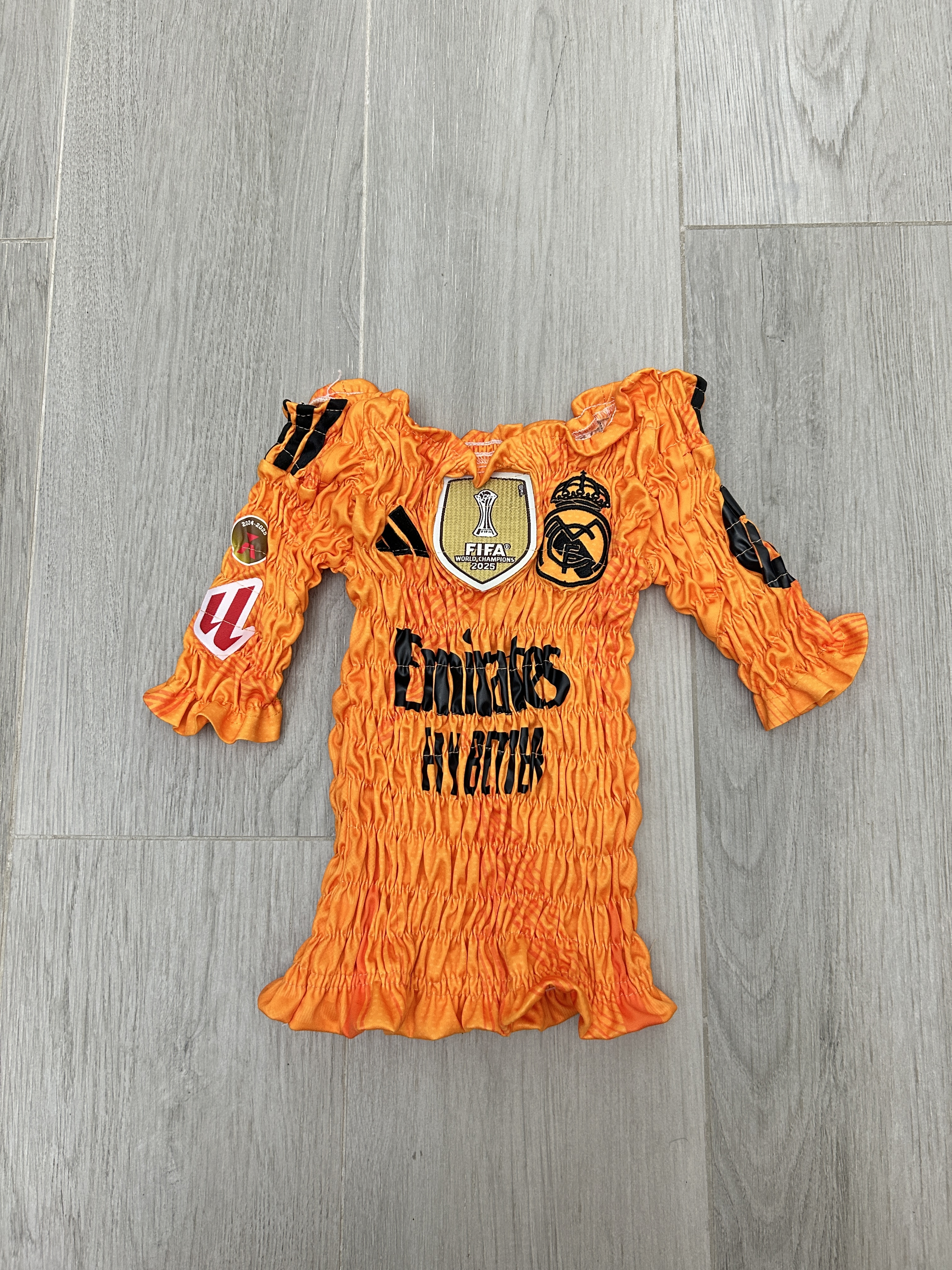 【售罄】一字肩皺褶球衣