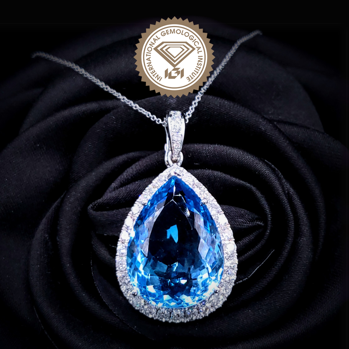 18K White Gold 25.81ct Topaz and Diamond Pendant