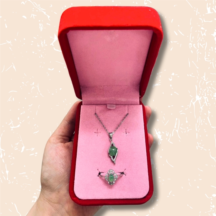 斗六院｜玉石首飾組