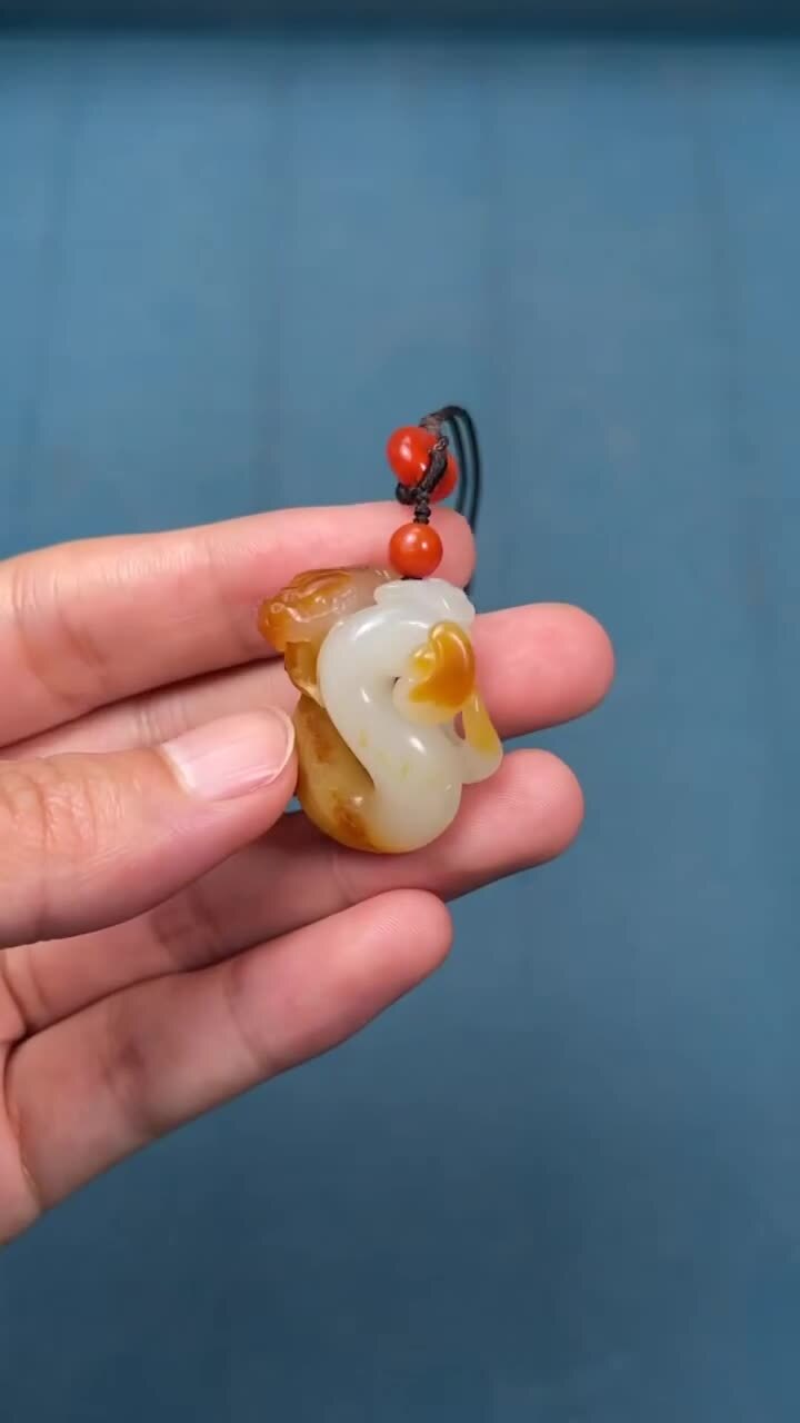 59285 和田玉腰纏萬貫