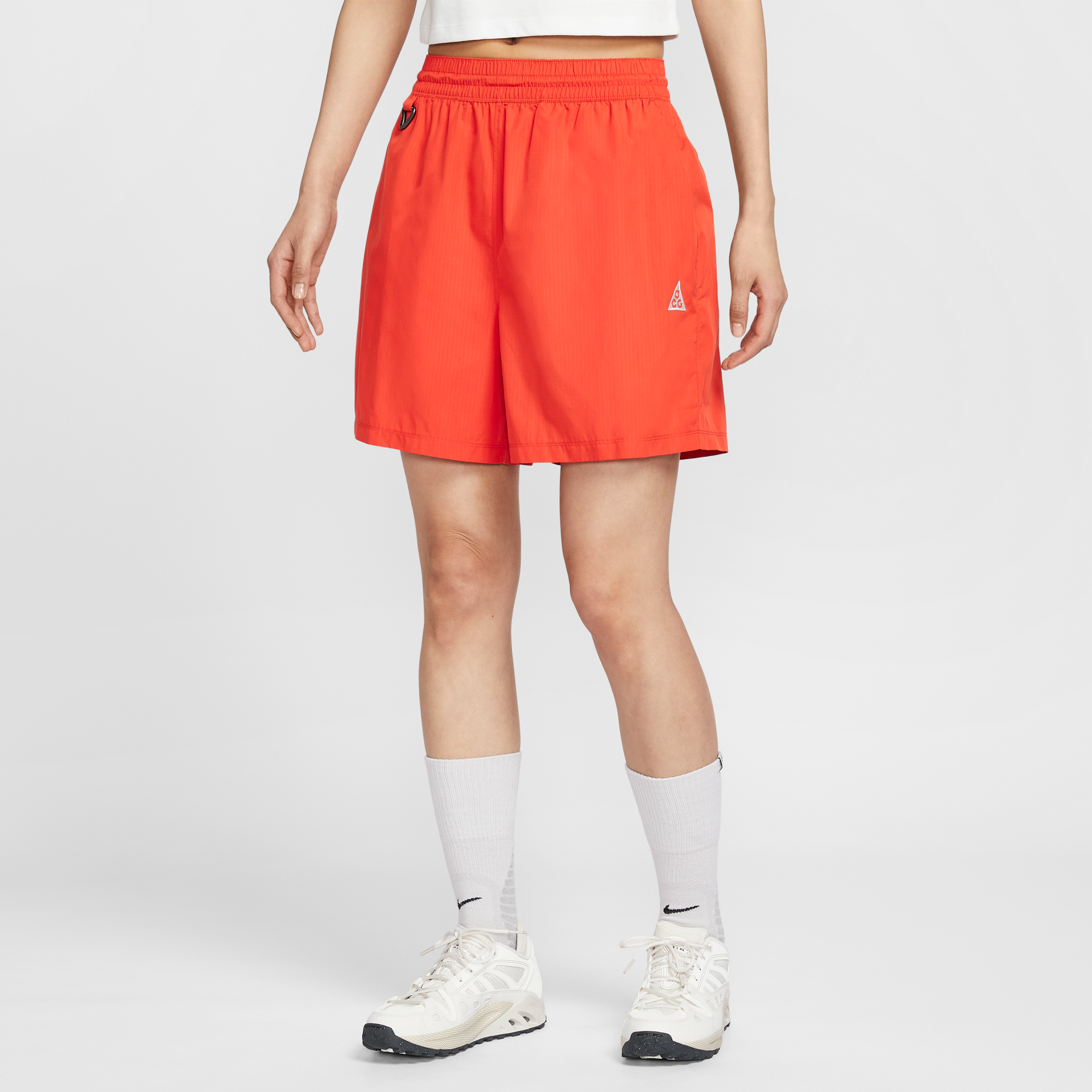 女款 NIKE ACG 橘 刺繡 抽繩 中腰 寬鬆 運動 休閒 短褲【HJ0264-633】