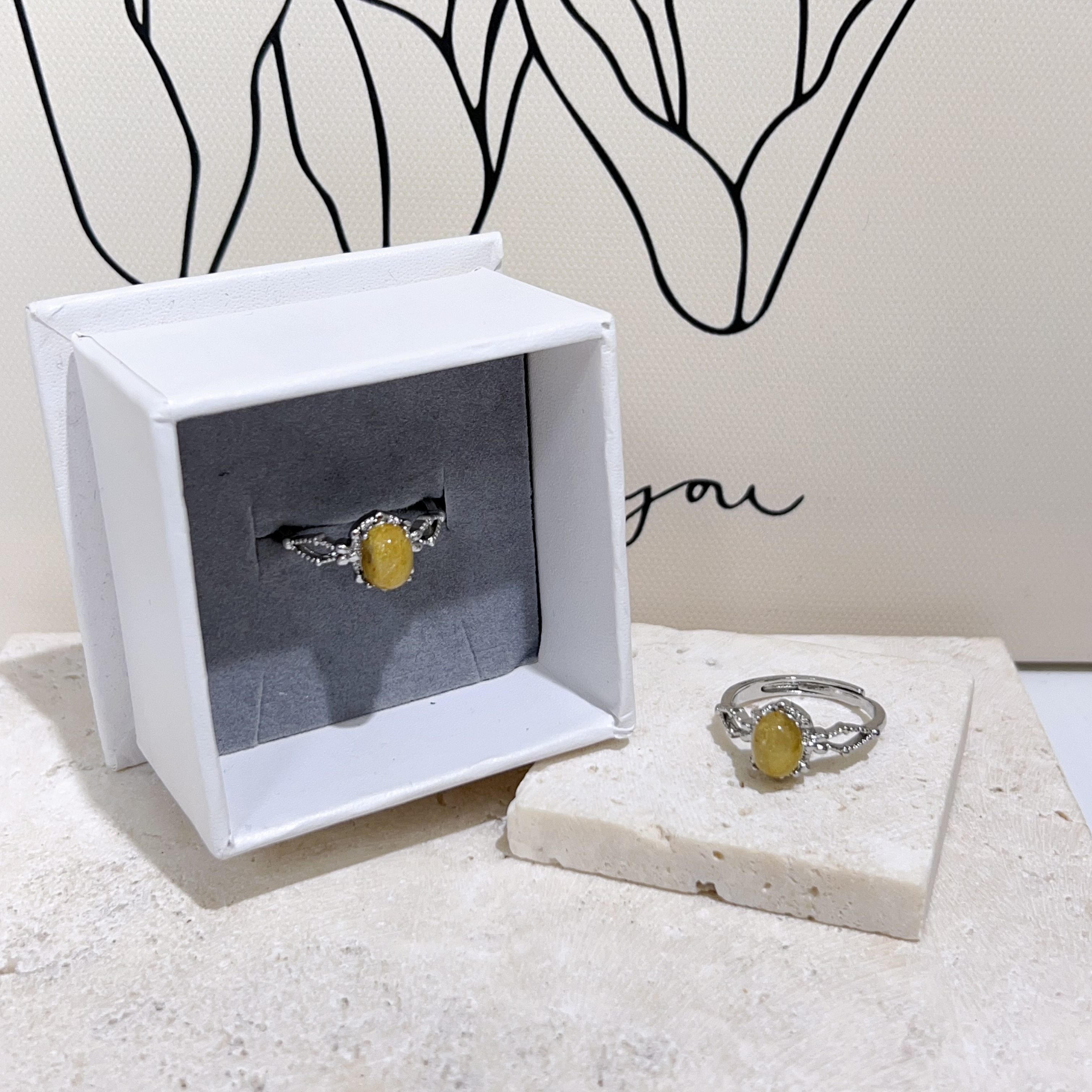 F172 金髮鏤空花環戒指