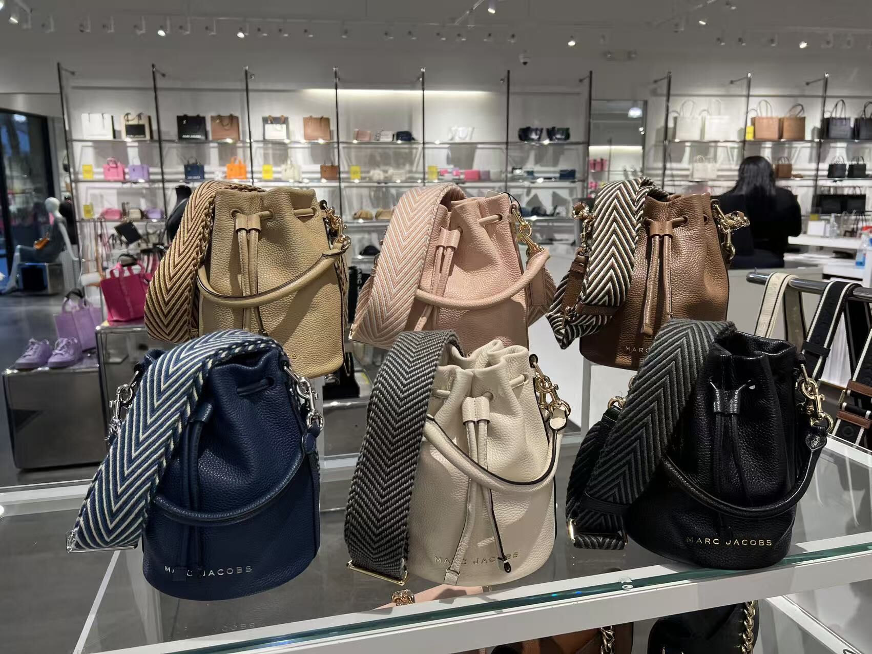 【現貨】Marc Jacobs G052704 粗帶水桶袋