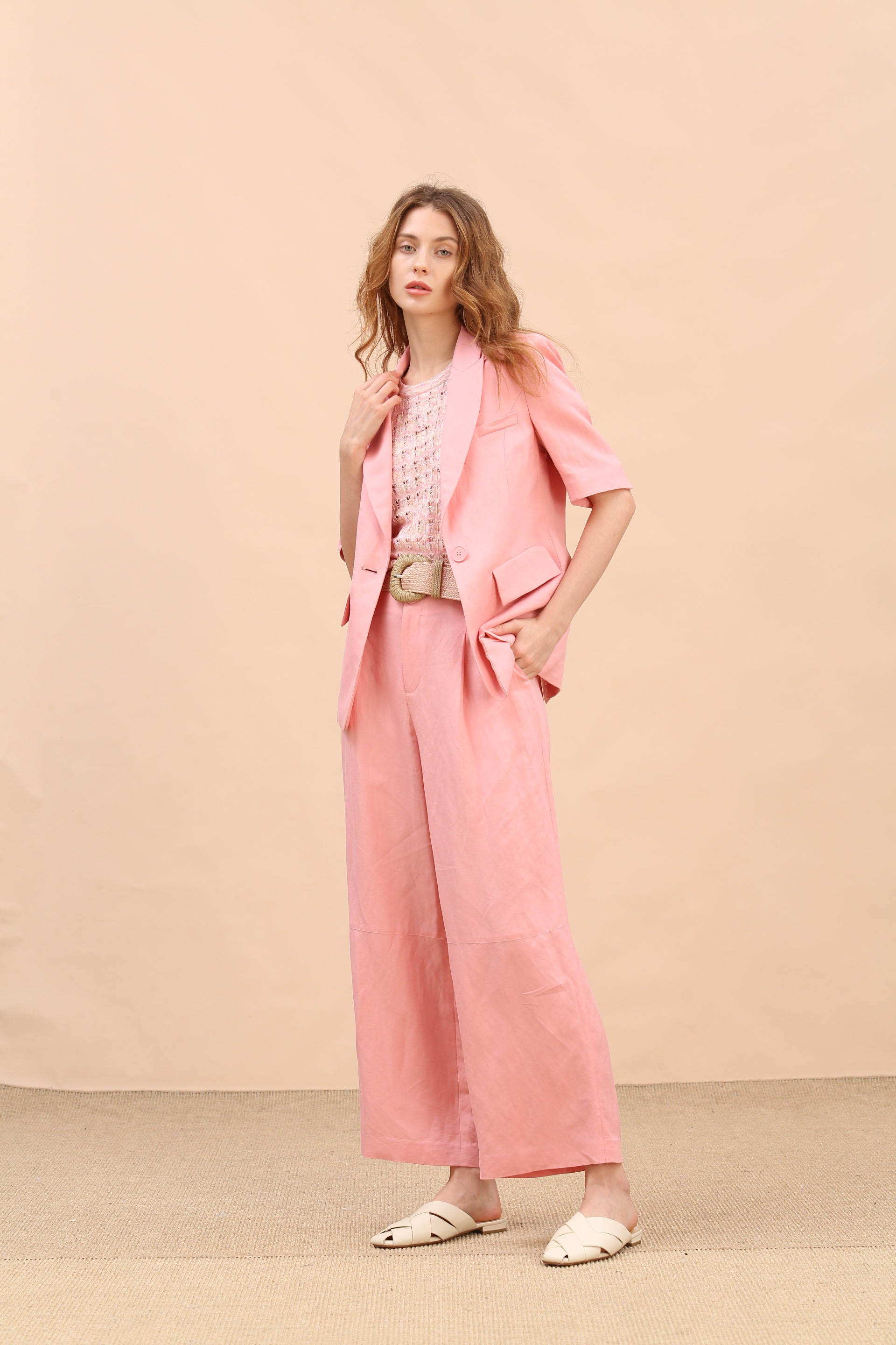 BE10152D1 短袖麻西裝外套