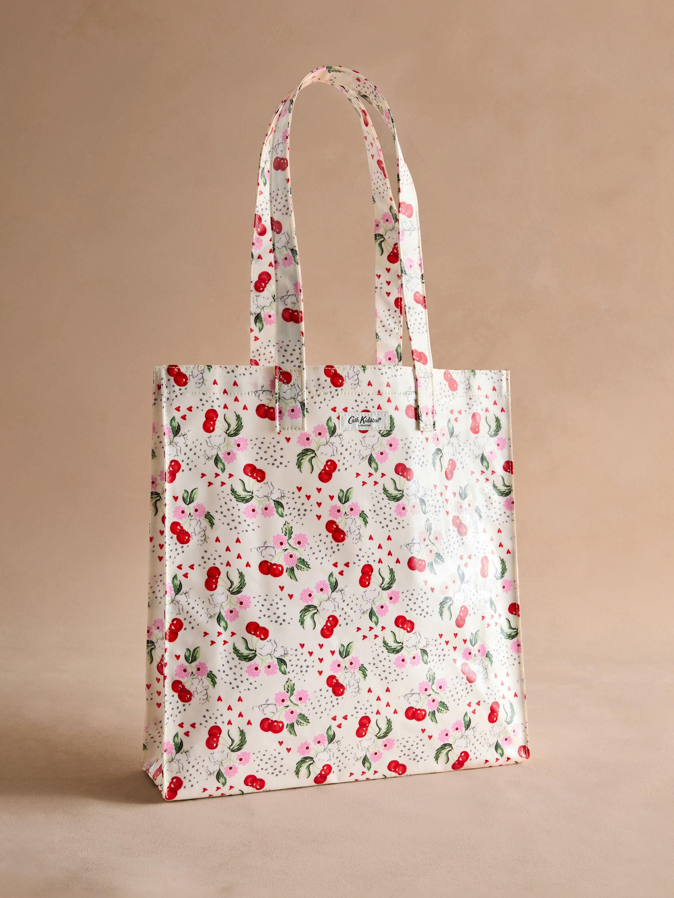 Cherry Bunches 防潑水直式印花書袋