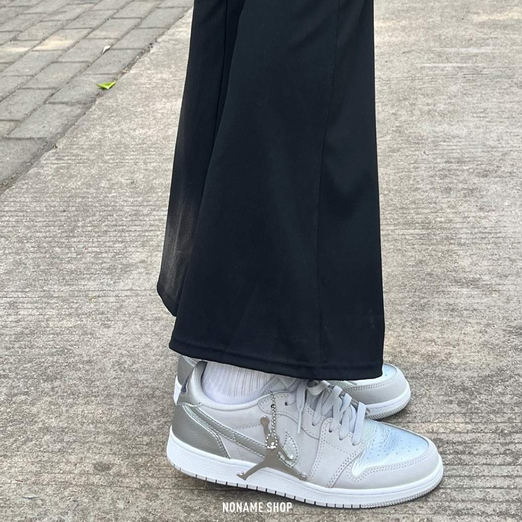 NIKE AIR JORDAN 1 LOW OG 