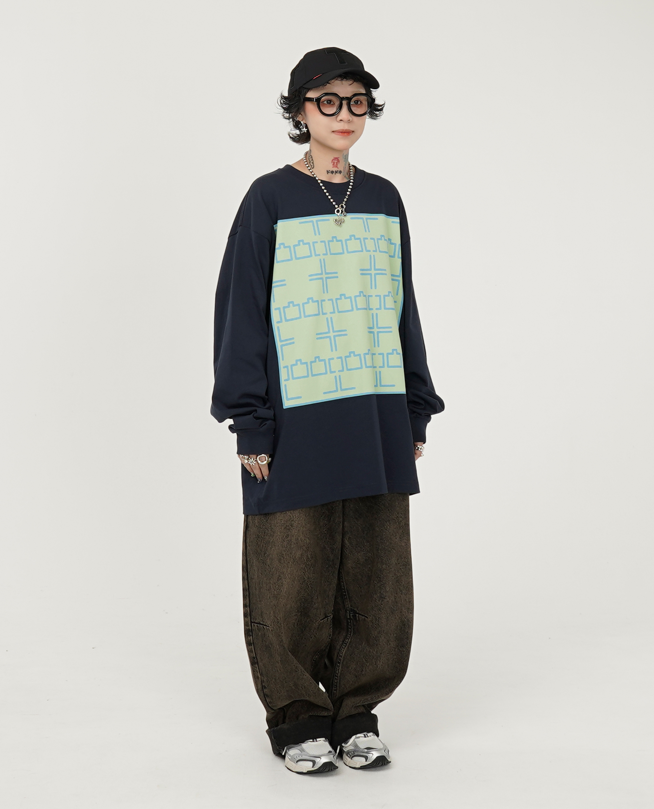 The Trilogy Tapes DASHED LINE LONGSLEEVE - 25SS